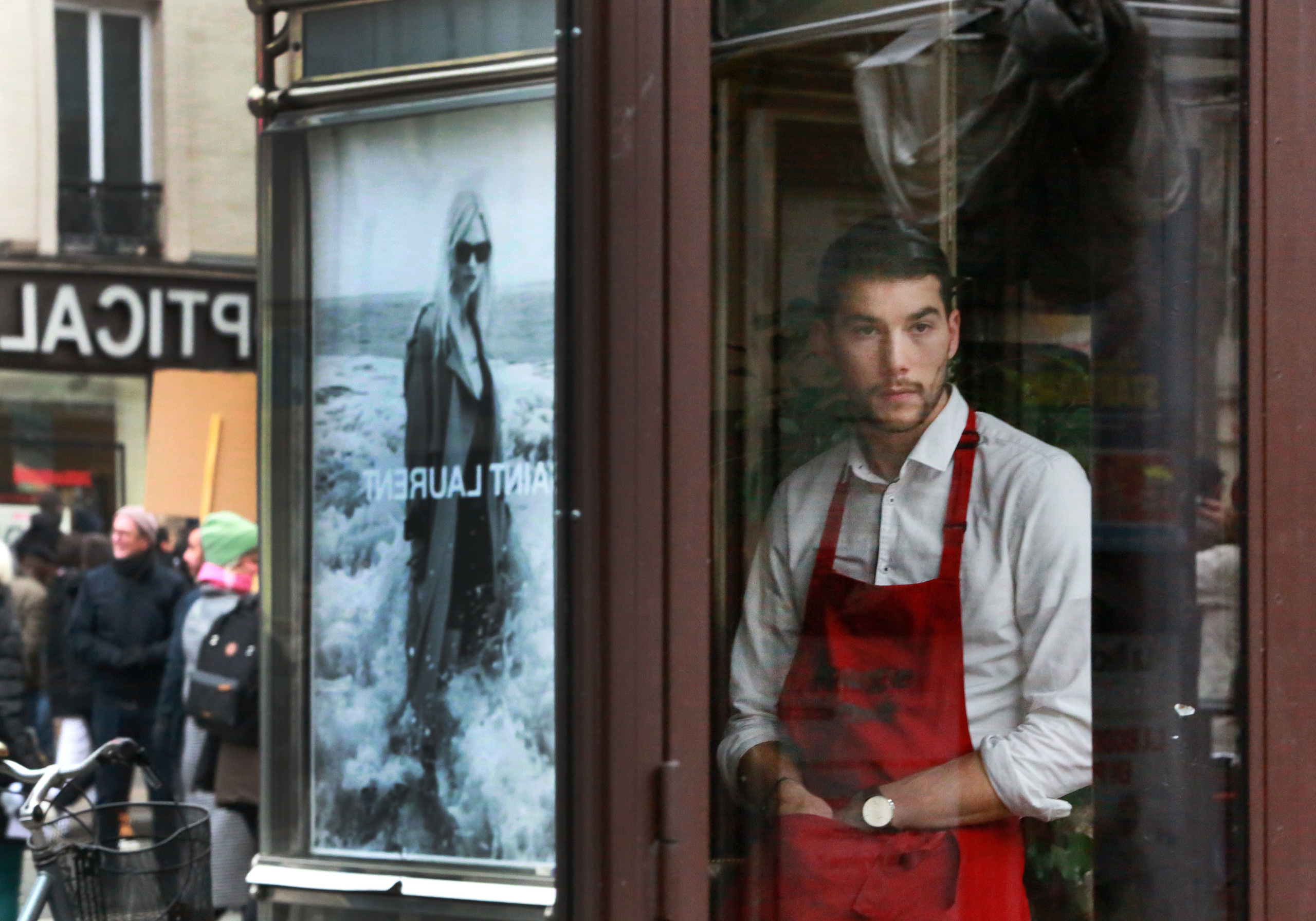 Manifestations contre la loi de la « sécurité globale ». Natalia Bogdanovska. Films et photographie corporate en France