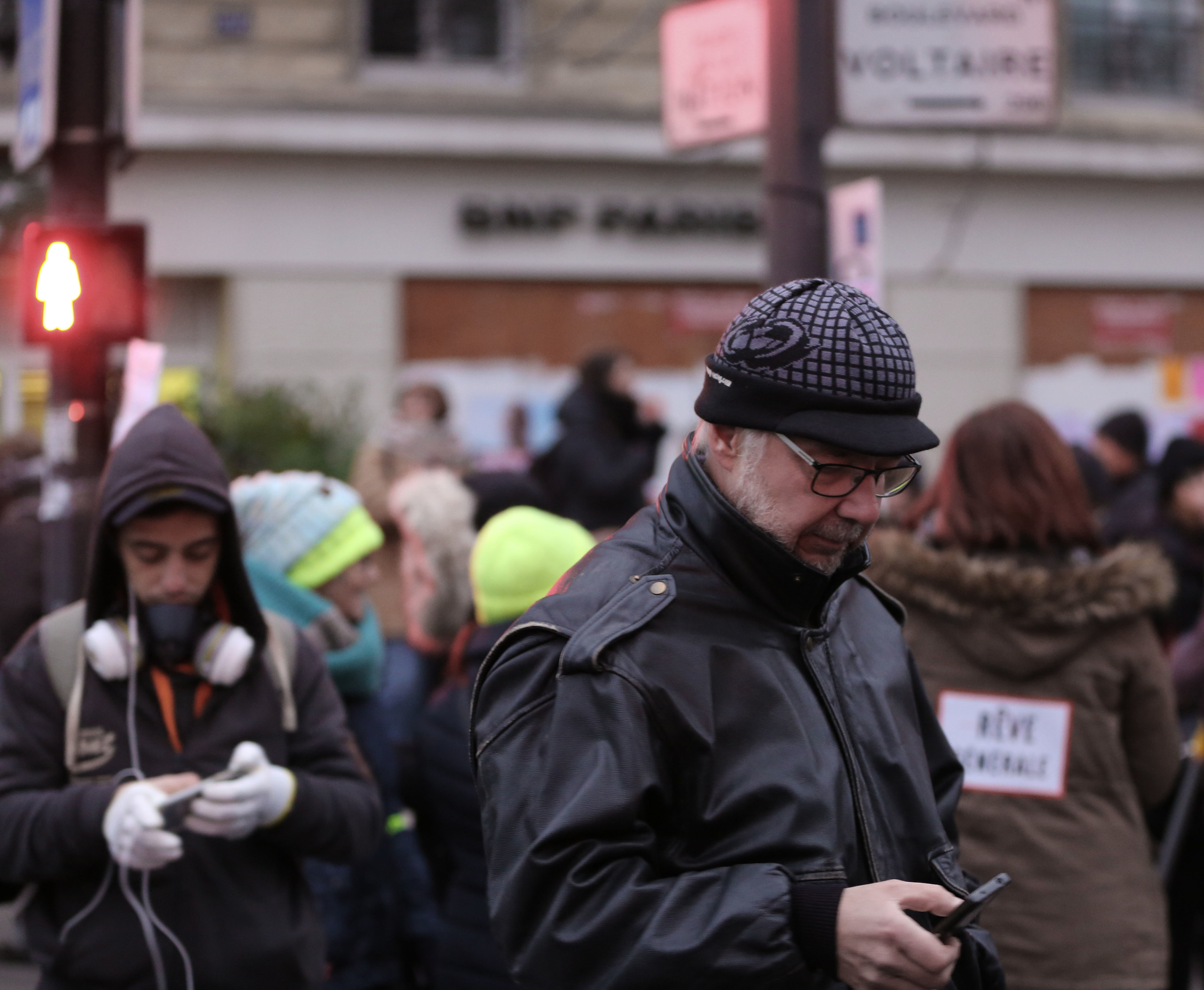 Manifestations contre la loi de la « sécurité globale ». Natalia Bogdanovska. Films et photographie corporate en France