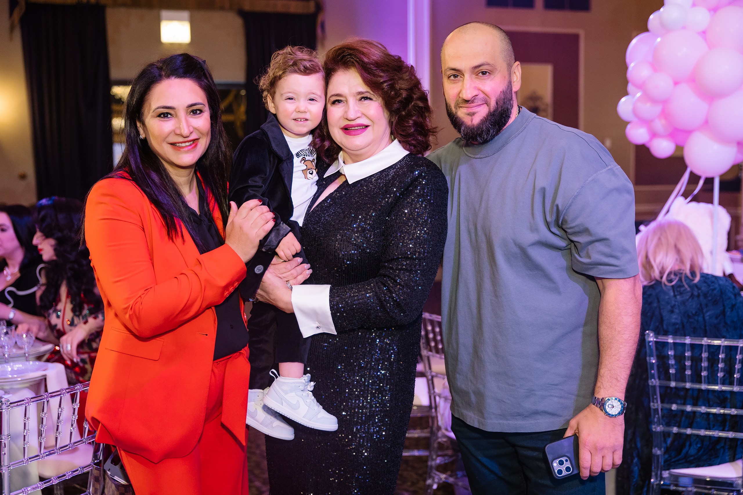 04.13.2025 First birthday. Wedding family event photographer in Chicago Nick Yushevich