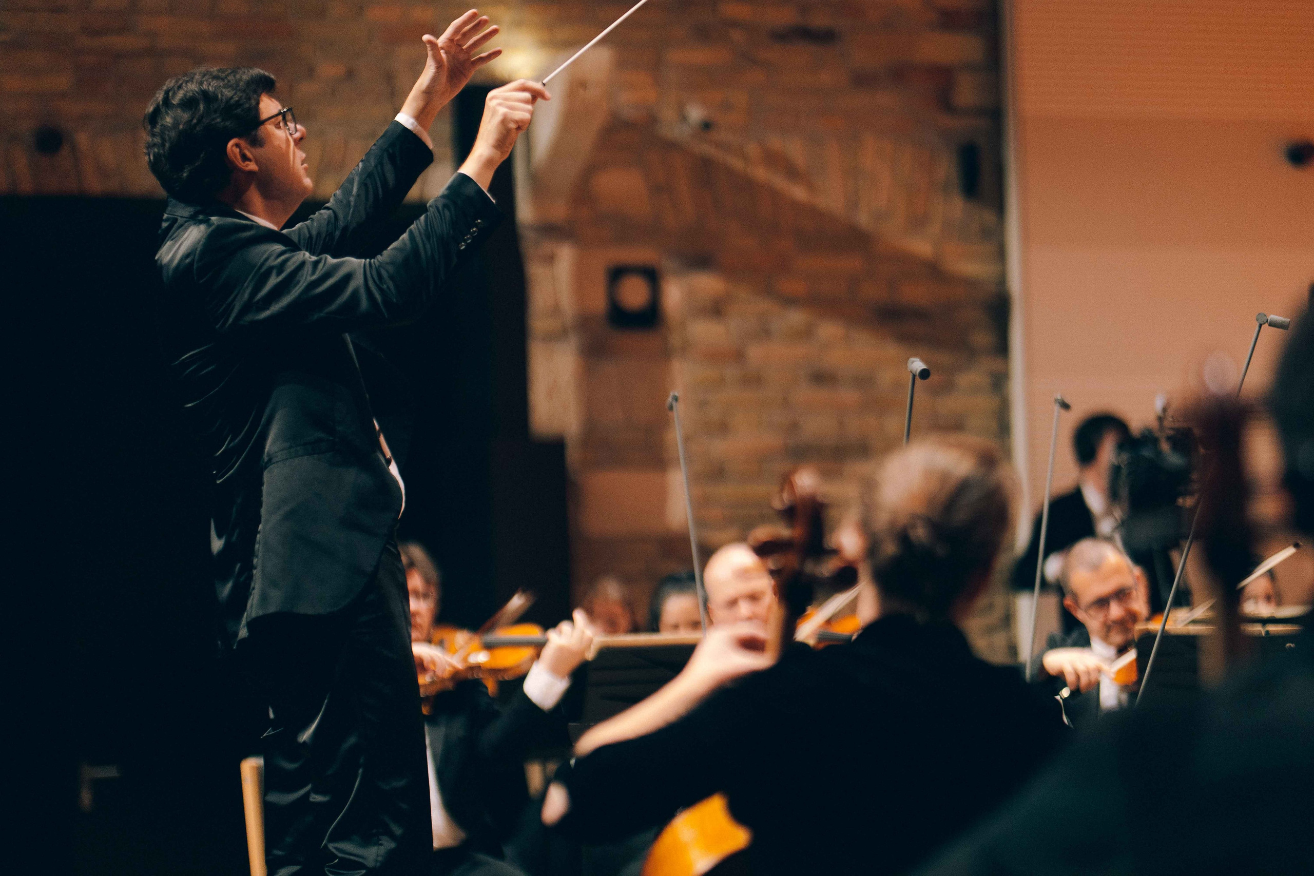 BUDAPEST MUSIC CENTER. Wedding&Event photographer Ismail Rzayev in Baku
