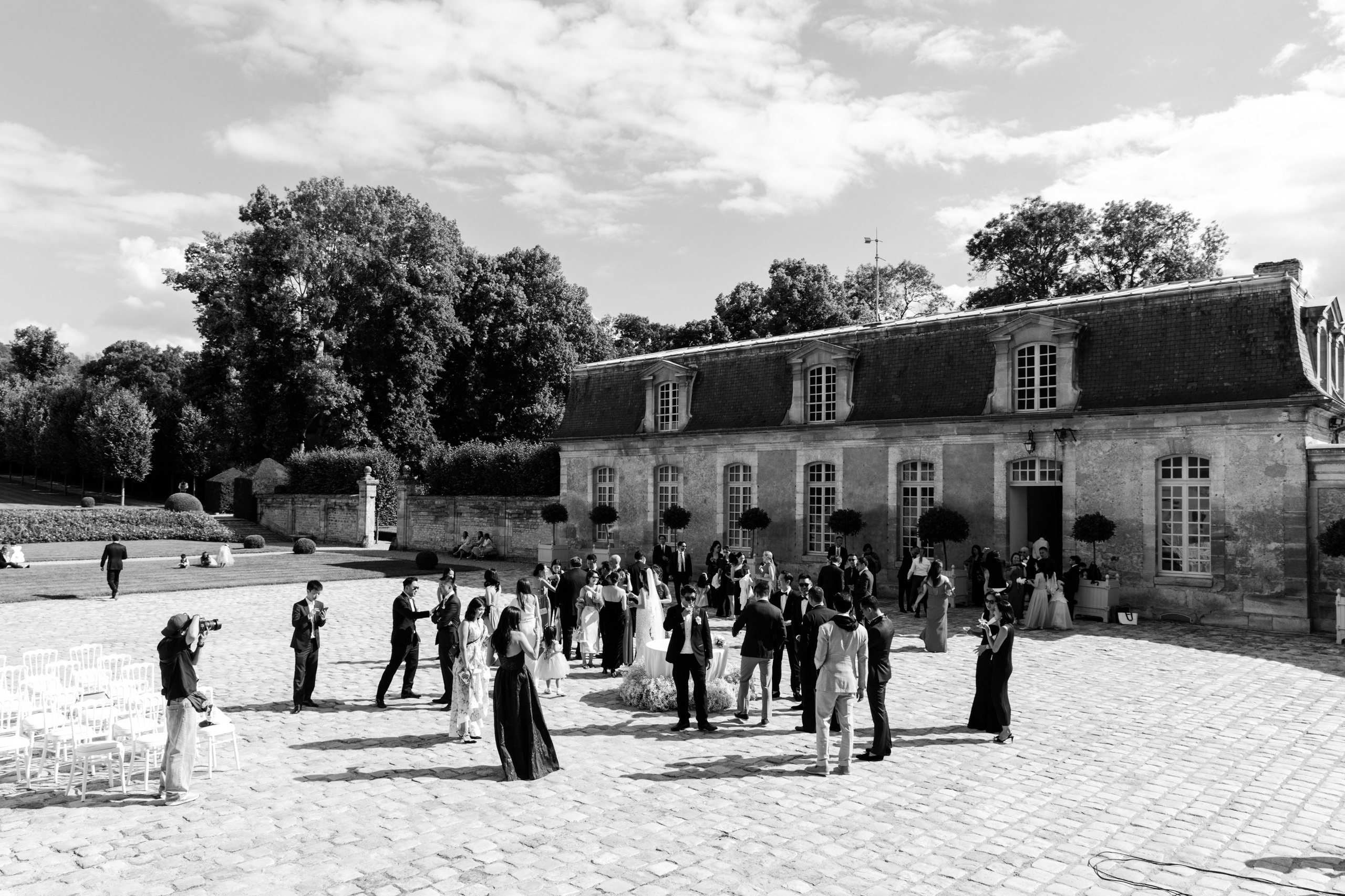 New. Paris Wedding Photographer
