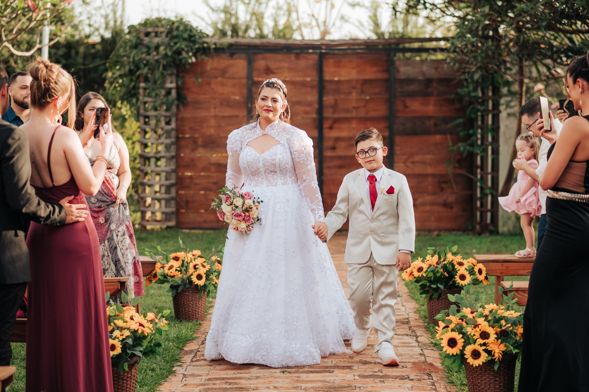 Aline & Daniel — Vila Casali / Piratininga SP. Robson Colaço