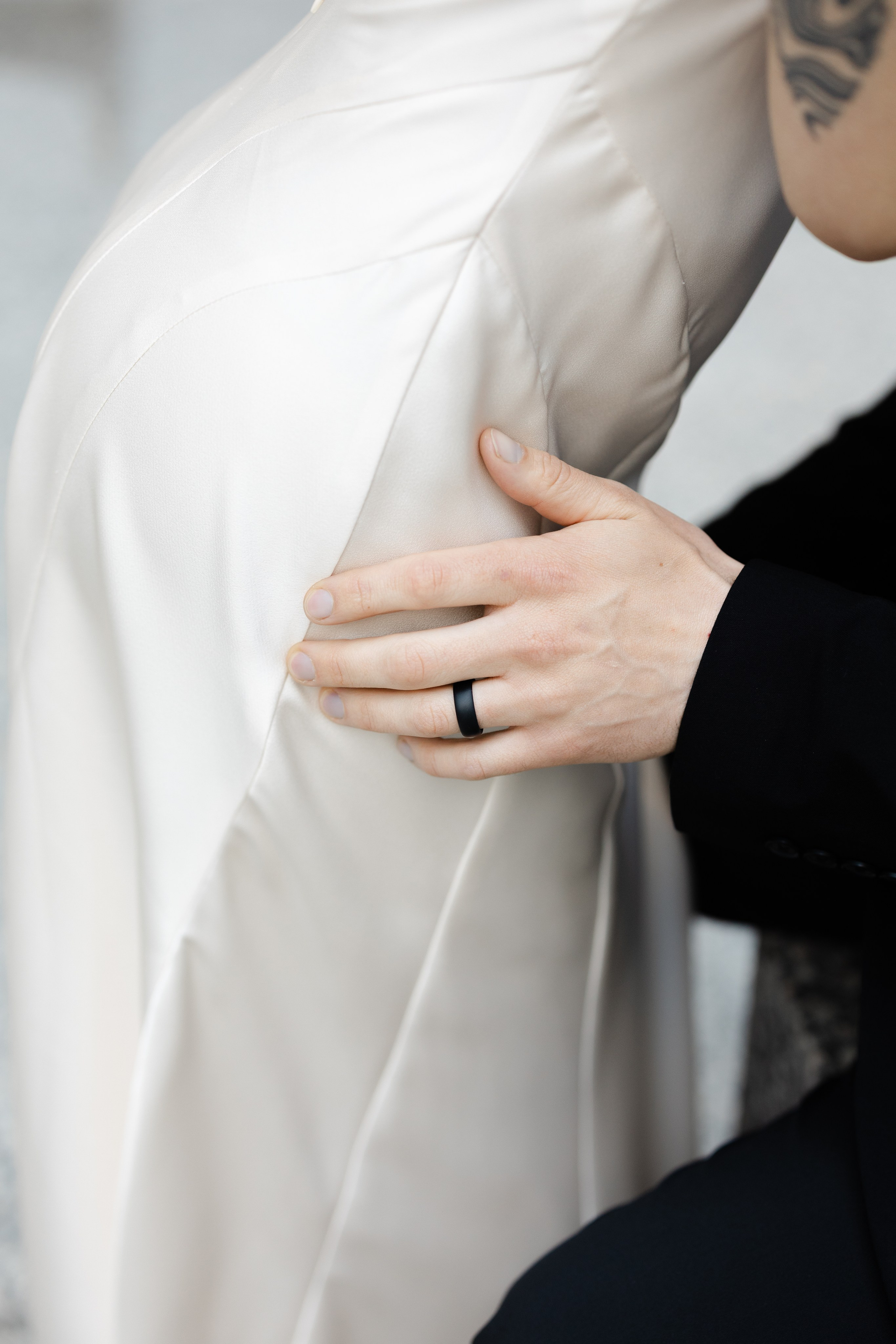 Engagement Session — Downtown Toronto. Anna Leb Photo