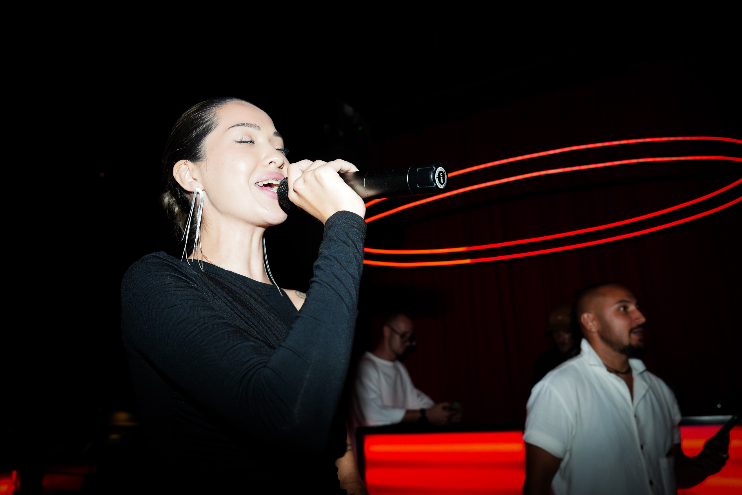 Karaoke. THE ROOM BAR