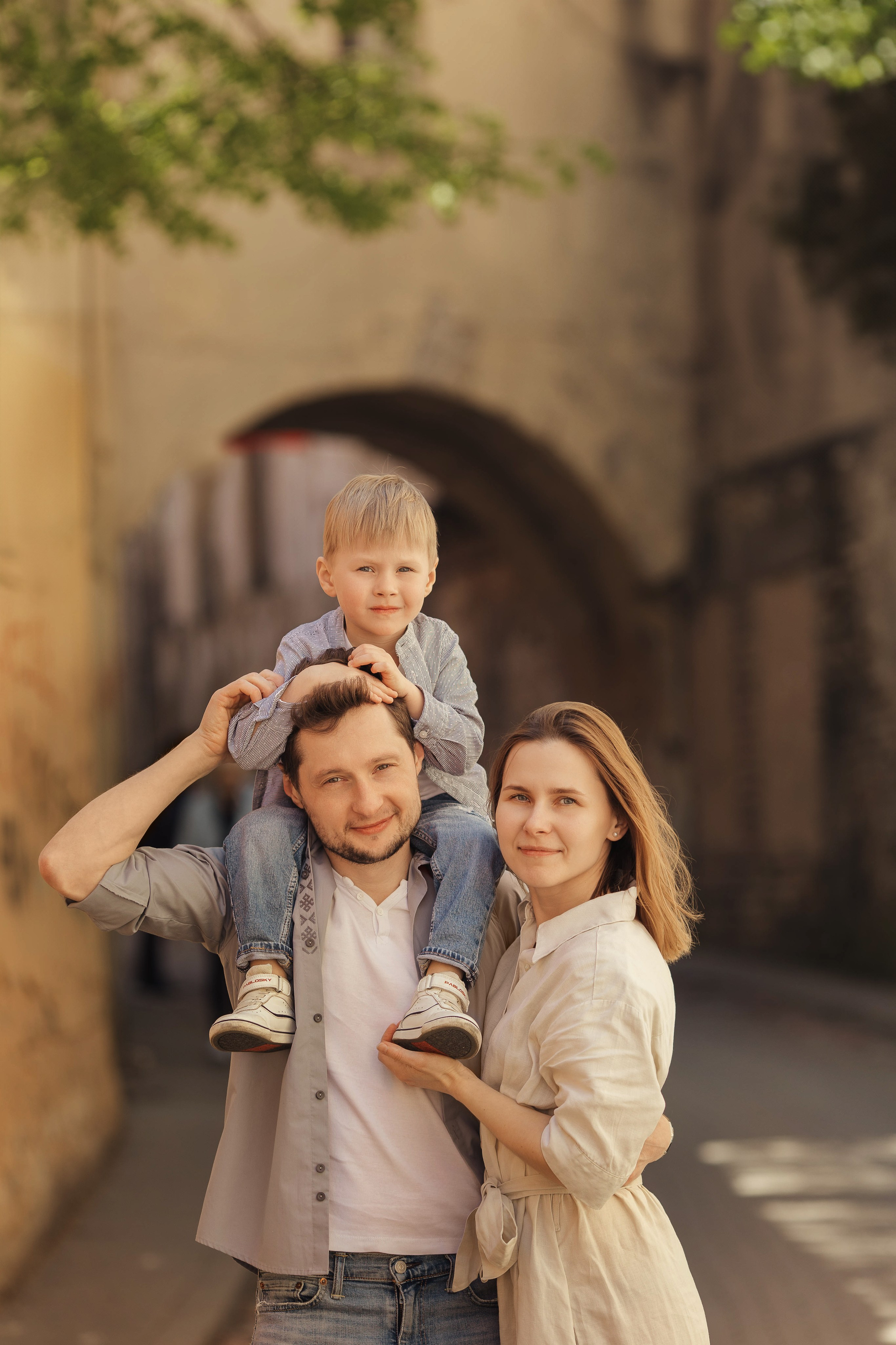 Семейная прогулка по старому городу в Вильнюсе. Семейный и детский фотограф в Вильнюсе Светлана Наумова