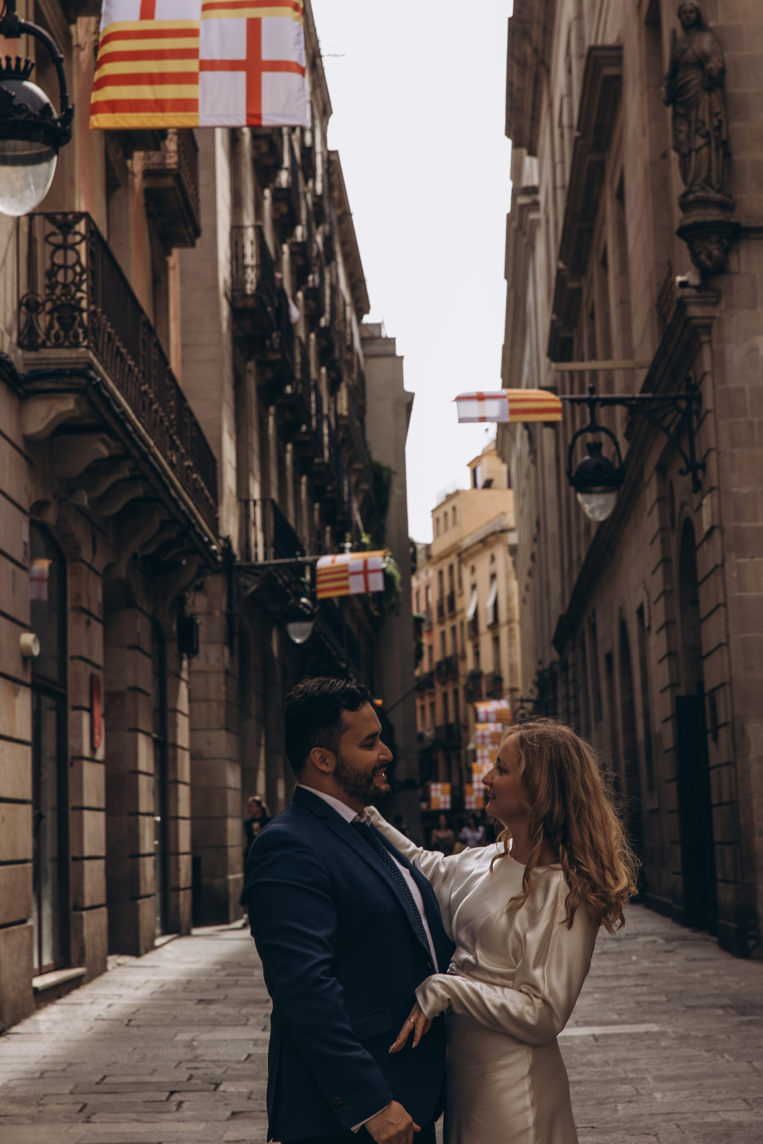 Wedding in Barcelona | Elegant Destination Wedding Photography & Videography. Wedding Stories — Professional Wedding Photography & Videography in Germany, Italy, Spain & all across Europe