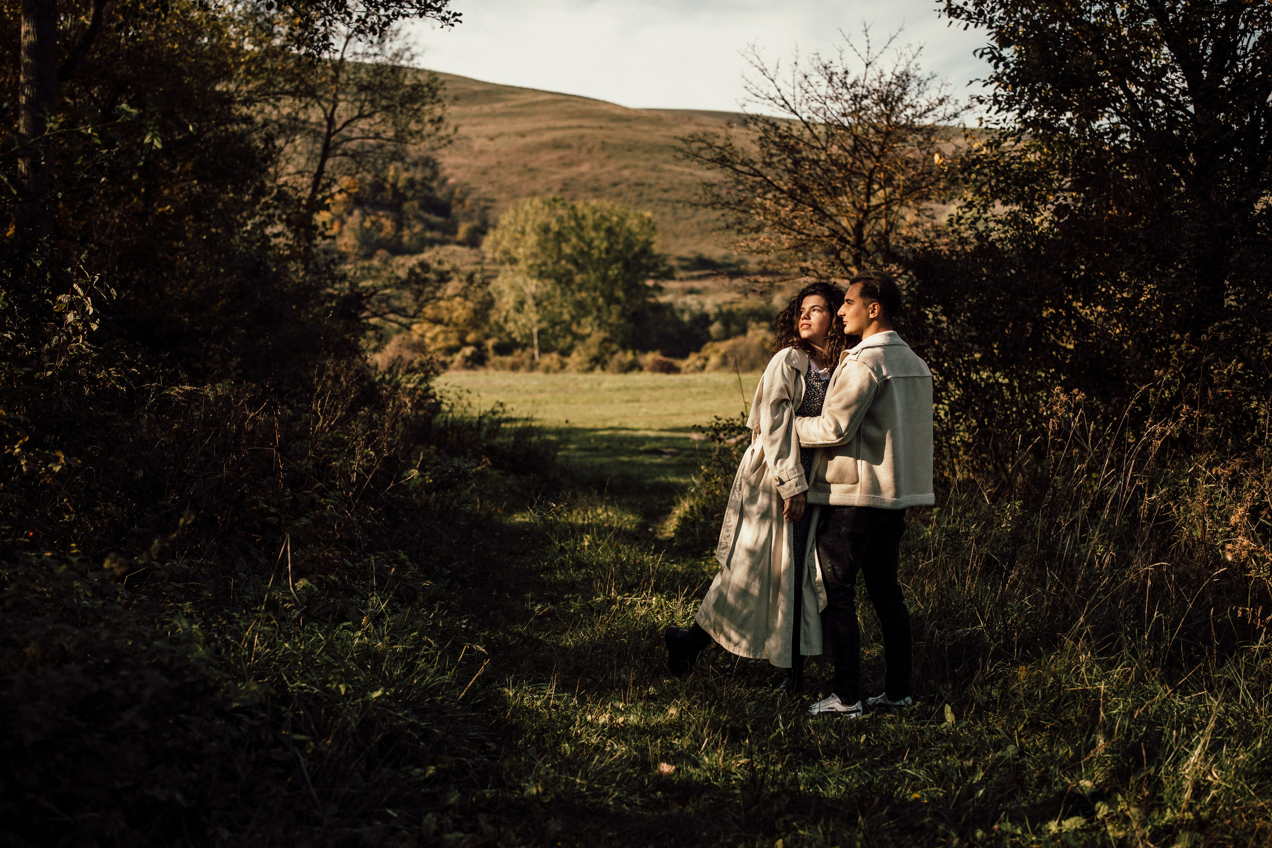 Sedinta foto realizata la Drumul Sfântul Ioan din Cluj-Napoca. Horatiu Fat: Fotograf si Videograf Profesionist Nunta Cluj-Napoca