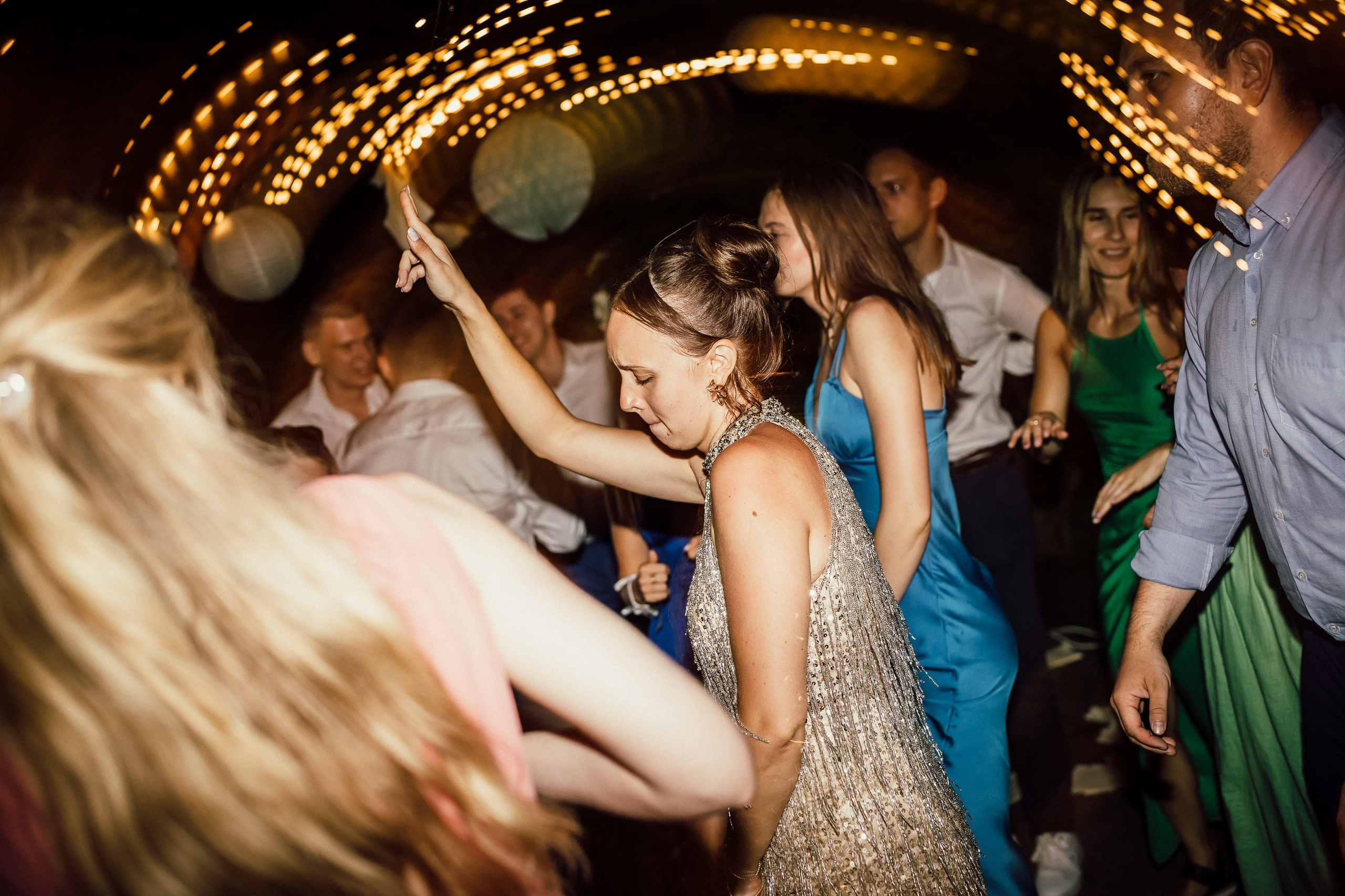 Nunta în aer liber RustiQ Garden - Fotograf Nuntă. Horatiu Fat: Fotograf si Videograf Profesionist Nunta Cluj-Napoca