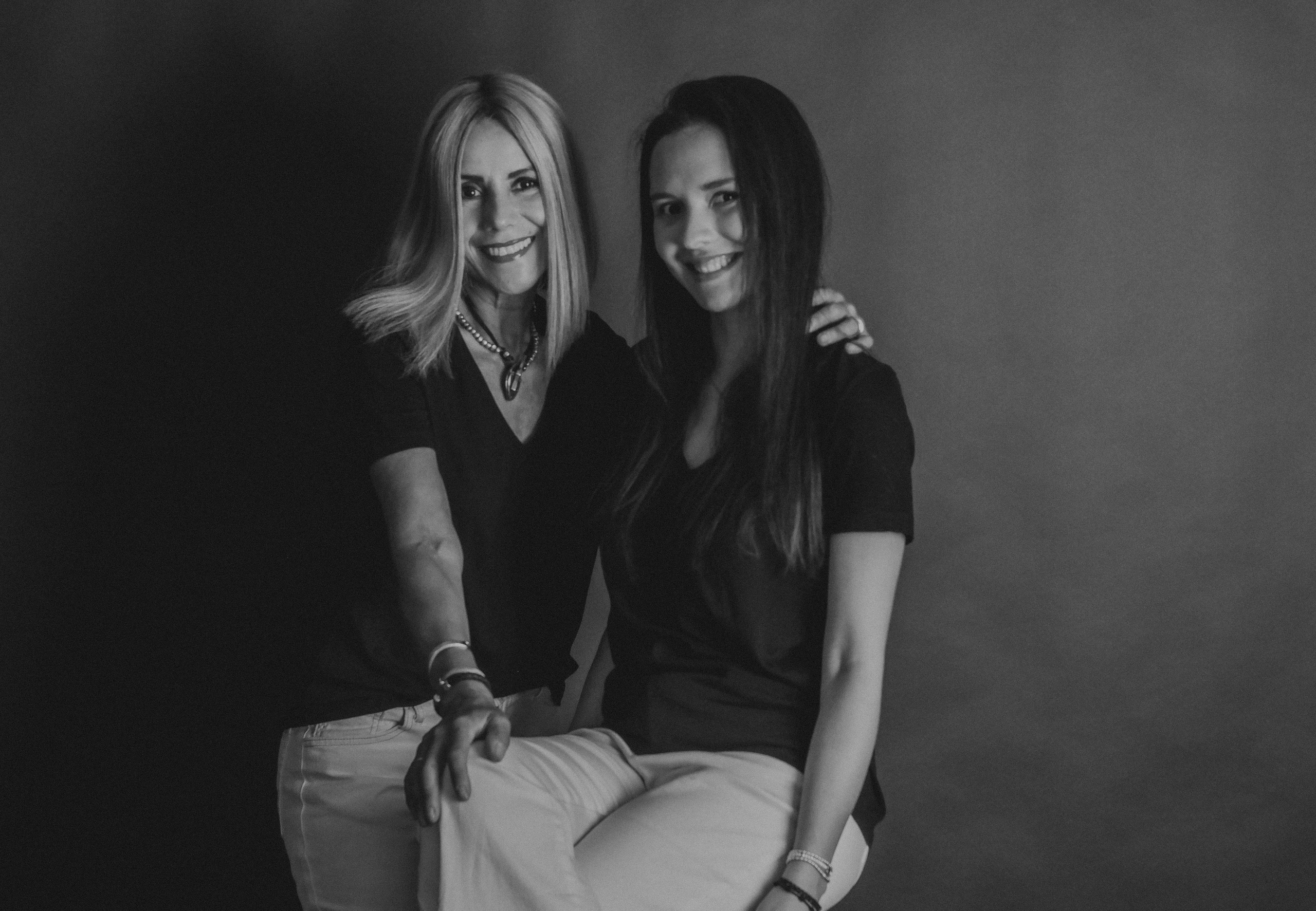 Adri & Maricris. Wedding and family photographer in Mexico City