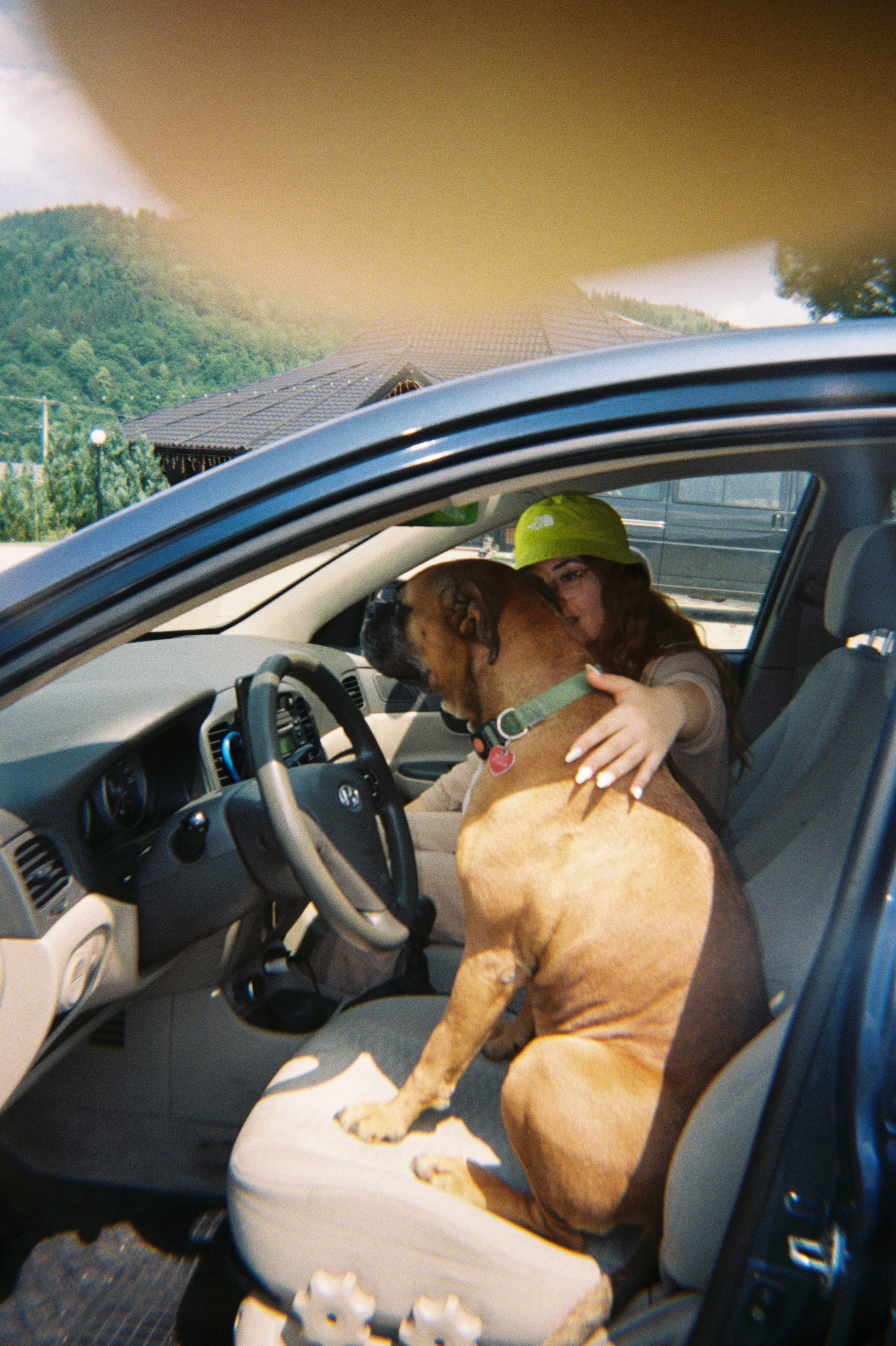 Mîndrii’s holiday