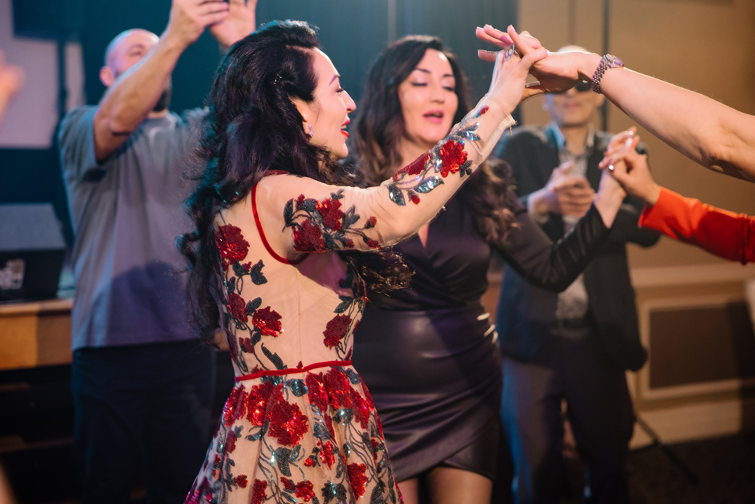 04.13.2025 First birthday. Wedding family event photographer in Chicago Nick Yushevich