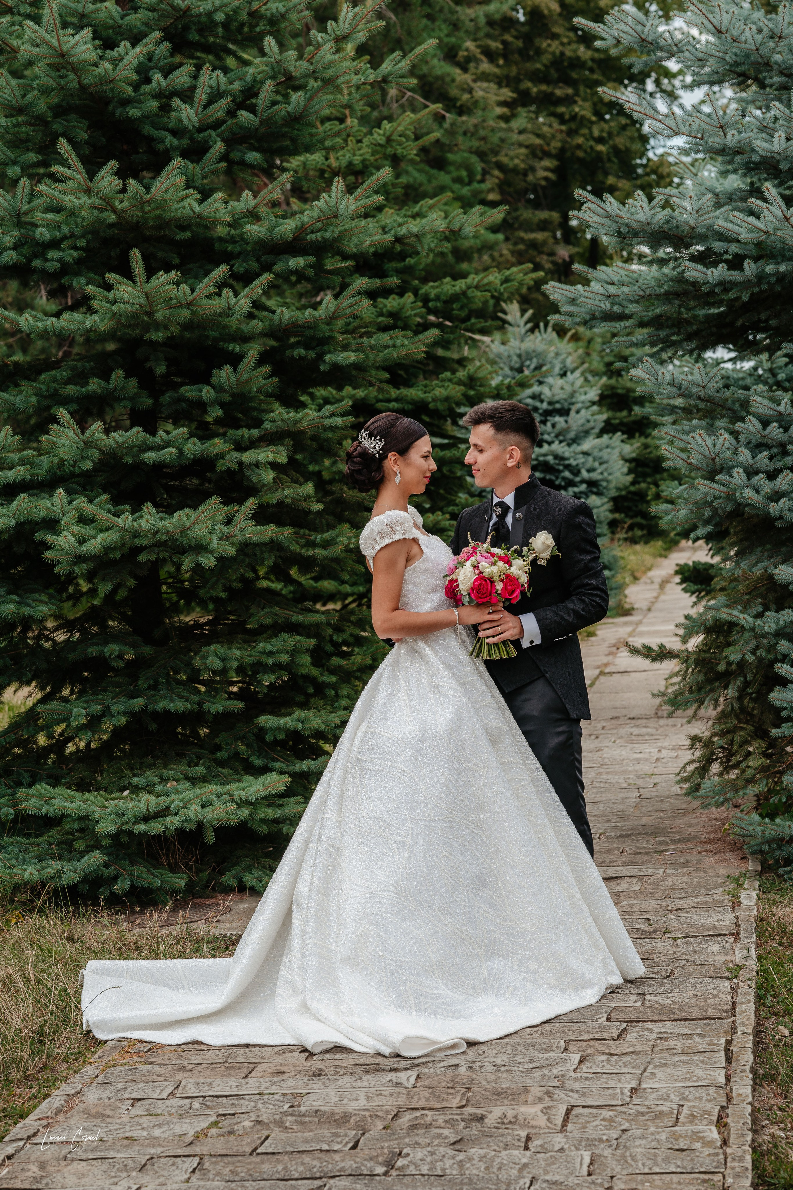 Amalia & Denis – Poveste foto de iubire. Fotograf de nuntă, corporate, botezuri, majorate și aniversări Roman, Lucaci Cornel