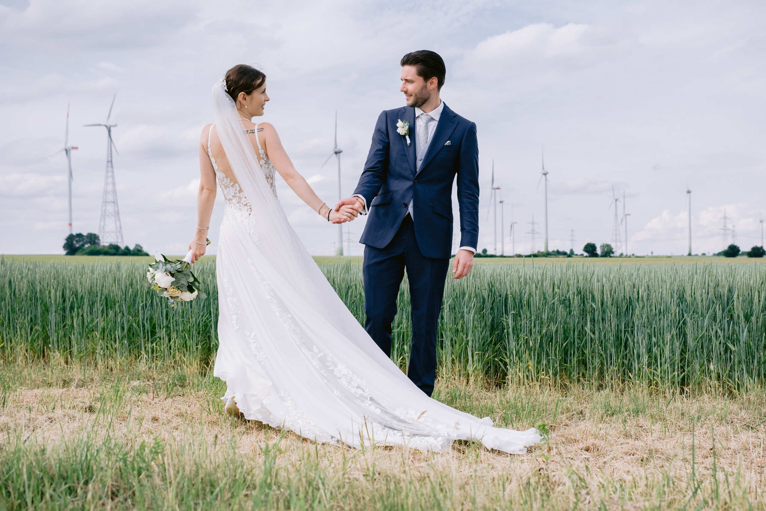 Artjom and Alex. Wedding photography — EMU Photos