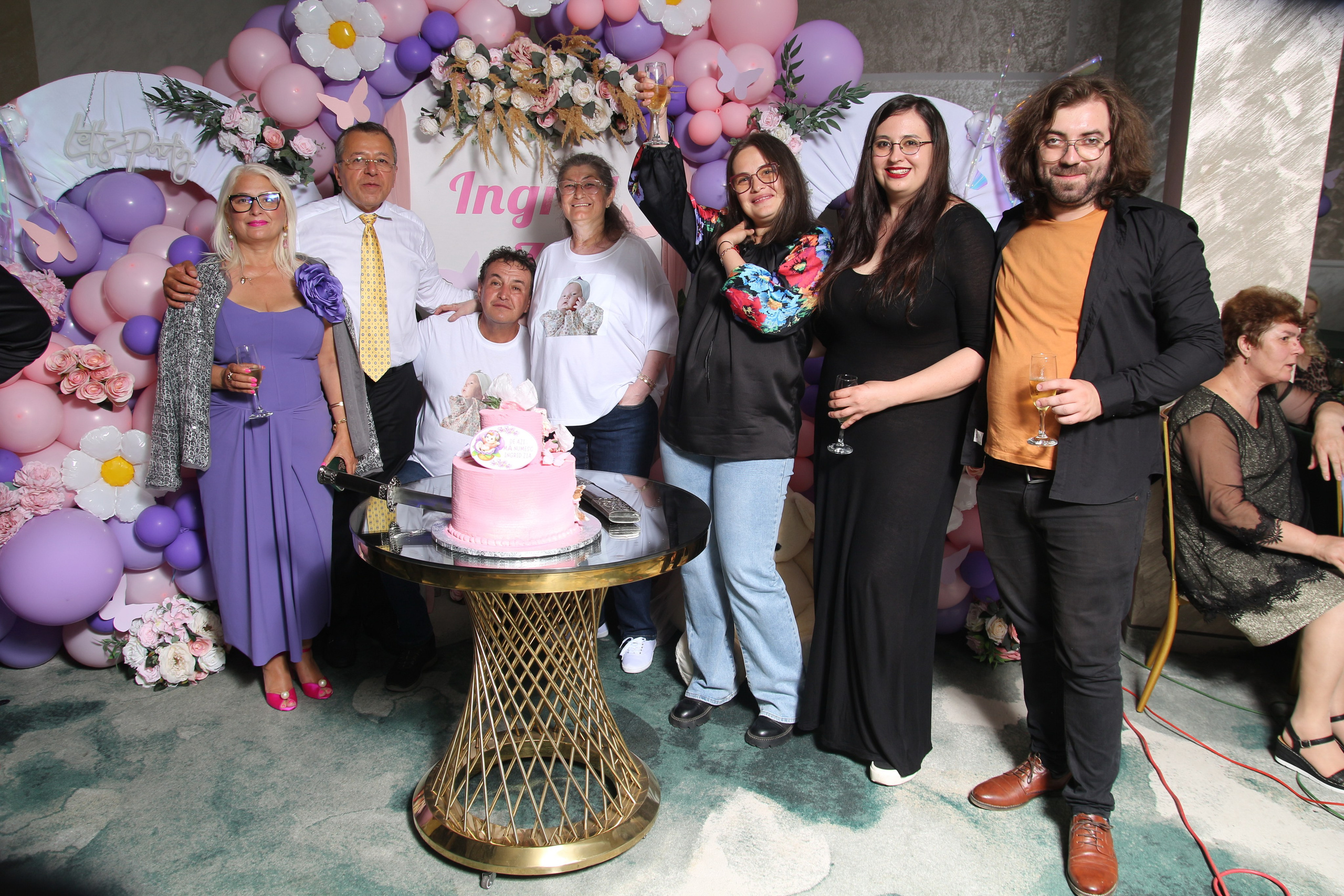 BYZO MEDIA. PETRU BYZO - family and children photographer in ROMANIA