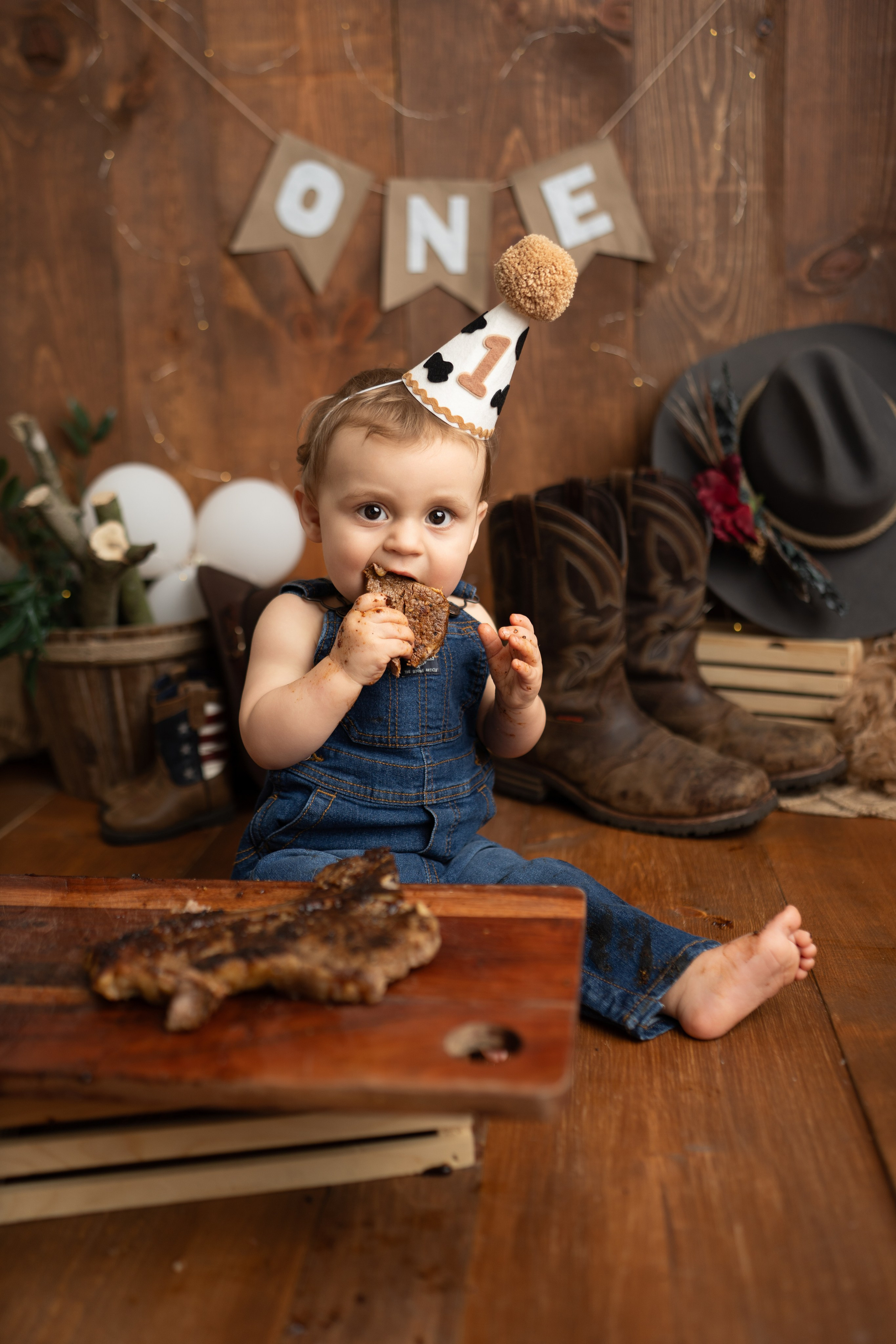 Cake Smash. Maternity, family and newborn photography in San Francisco Bay Area