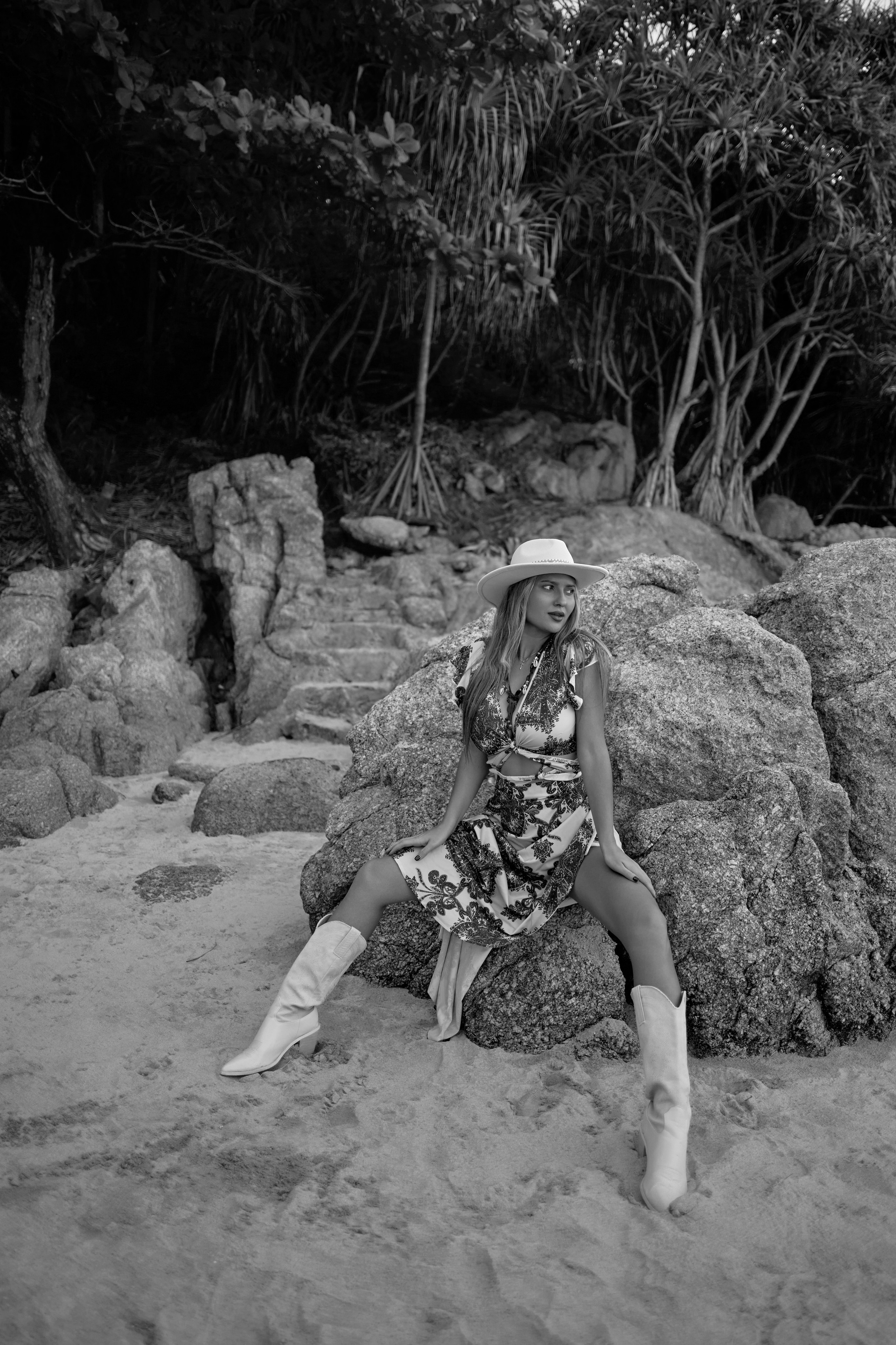 Ася. Услуги