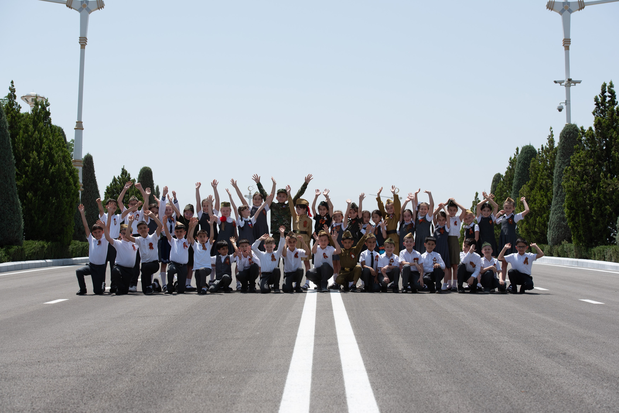 Вечный огонь 2"А» класс. Ваш фотограф в Ашхабаде Гамлет Осипов