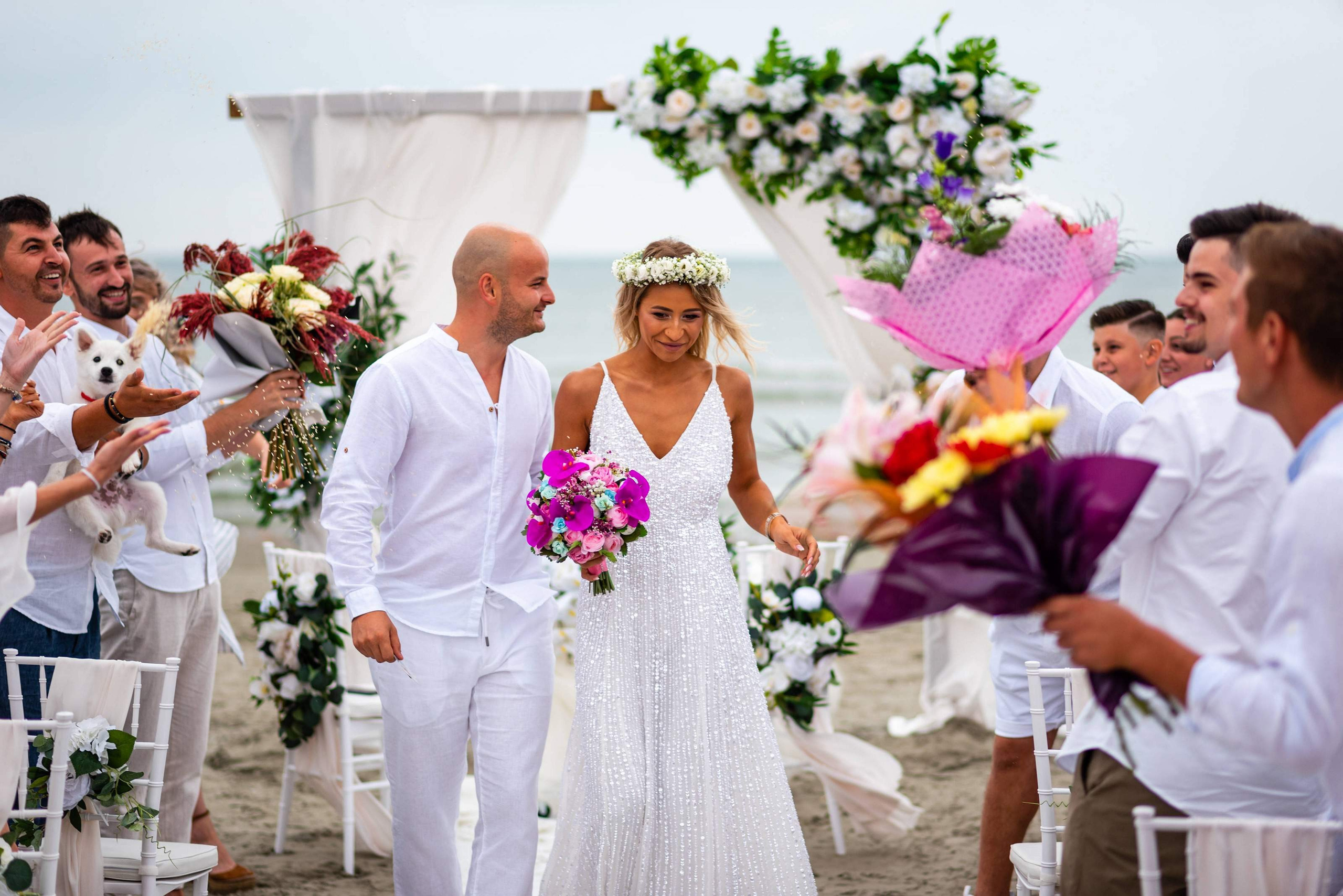 Cununie civila pe plaja Oneiro