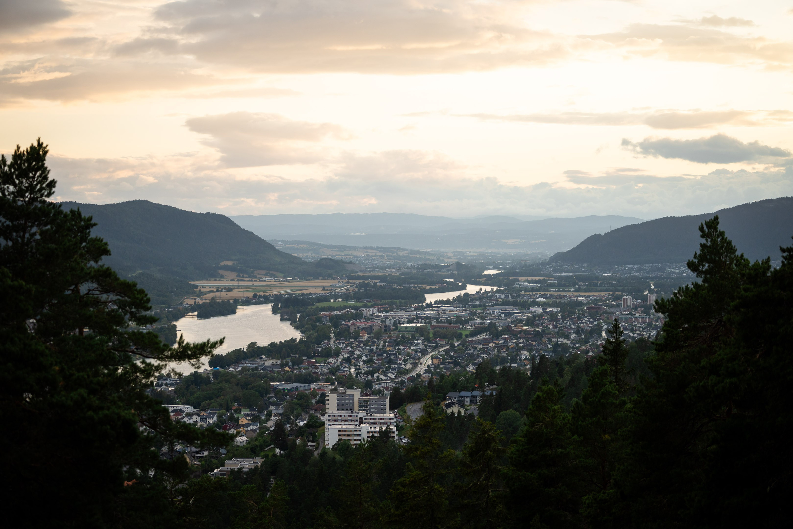2025 - Vilde & Thomas. Bryllupsfotograf i Oslo og Rogaland — Meisal Media