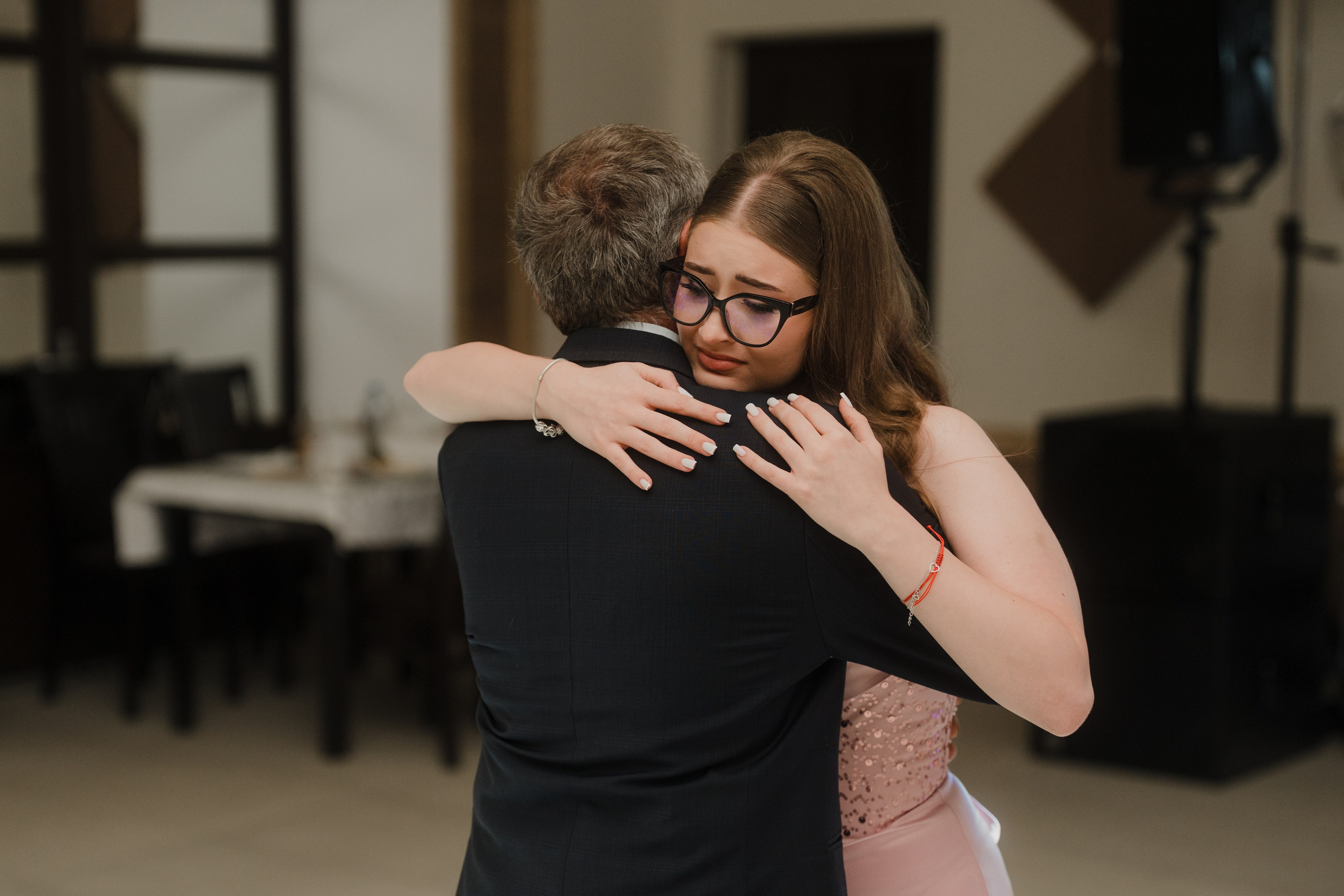 Oana. Visuals of Theodor — Wedding Photographer