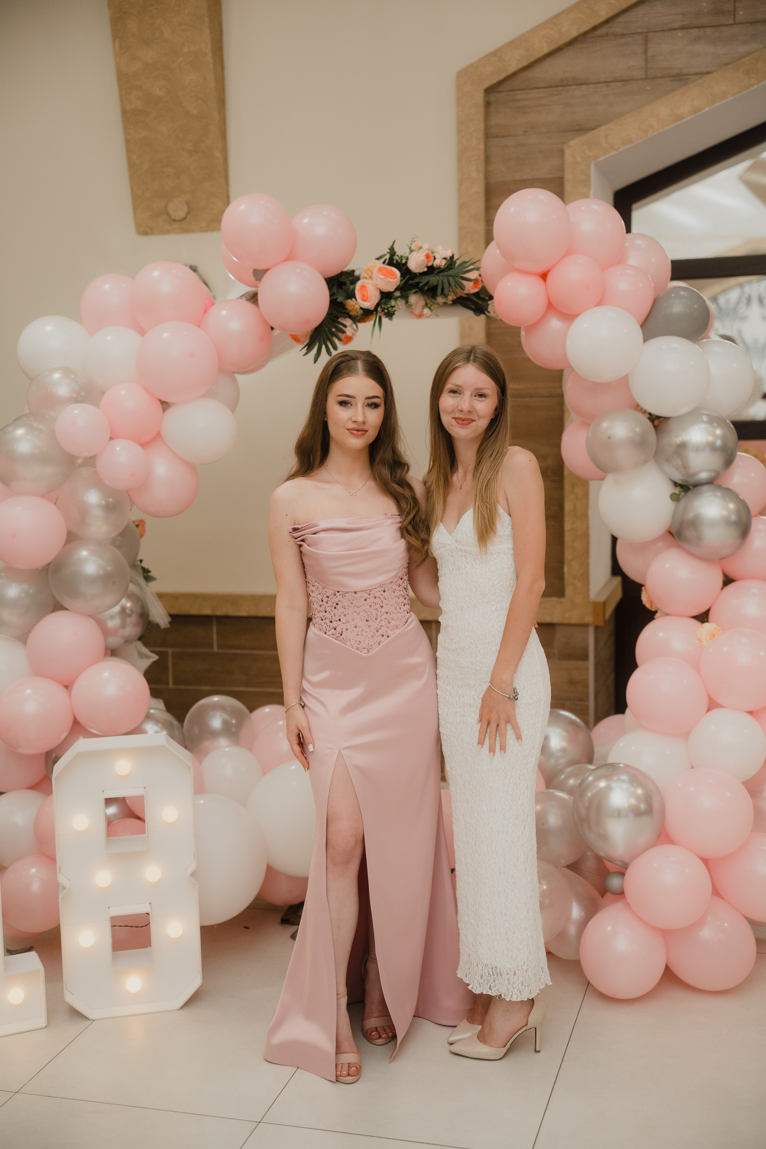 Oana. Visuals of Theodor — Wedding Photographer