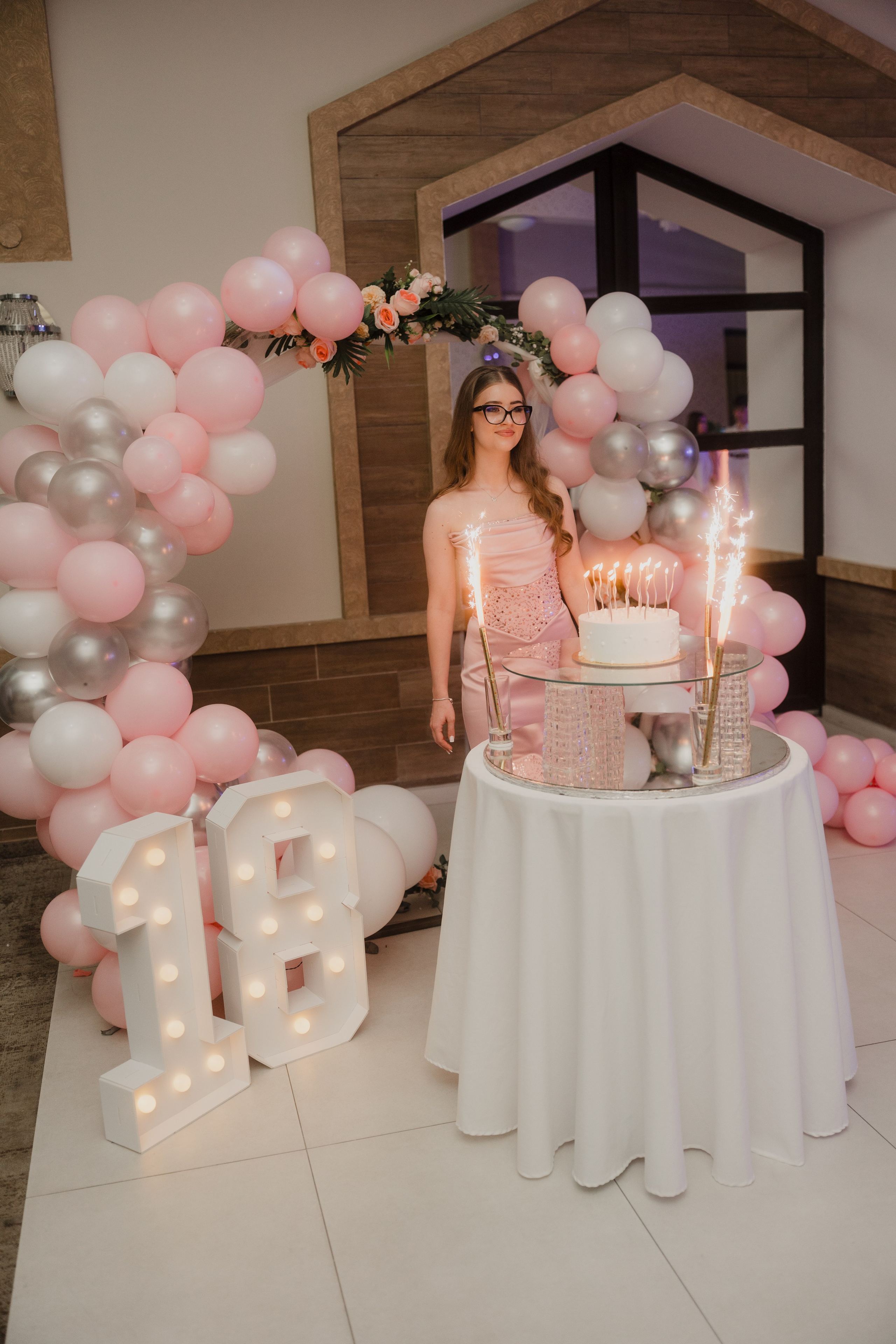 Oana. Visuals of Theodor — Wedding Photographer