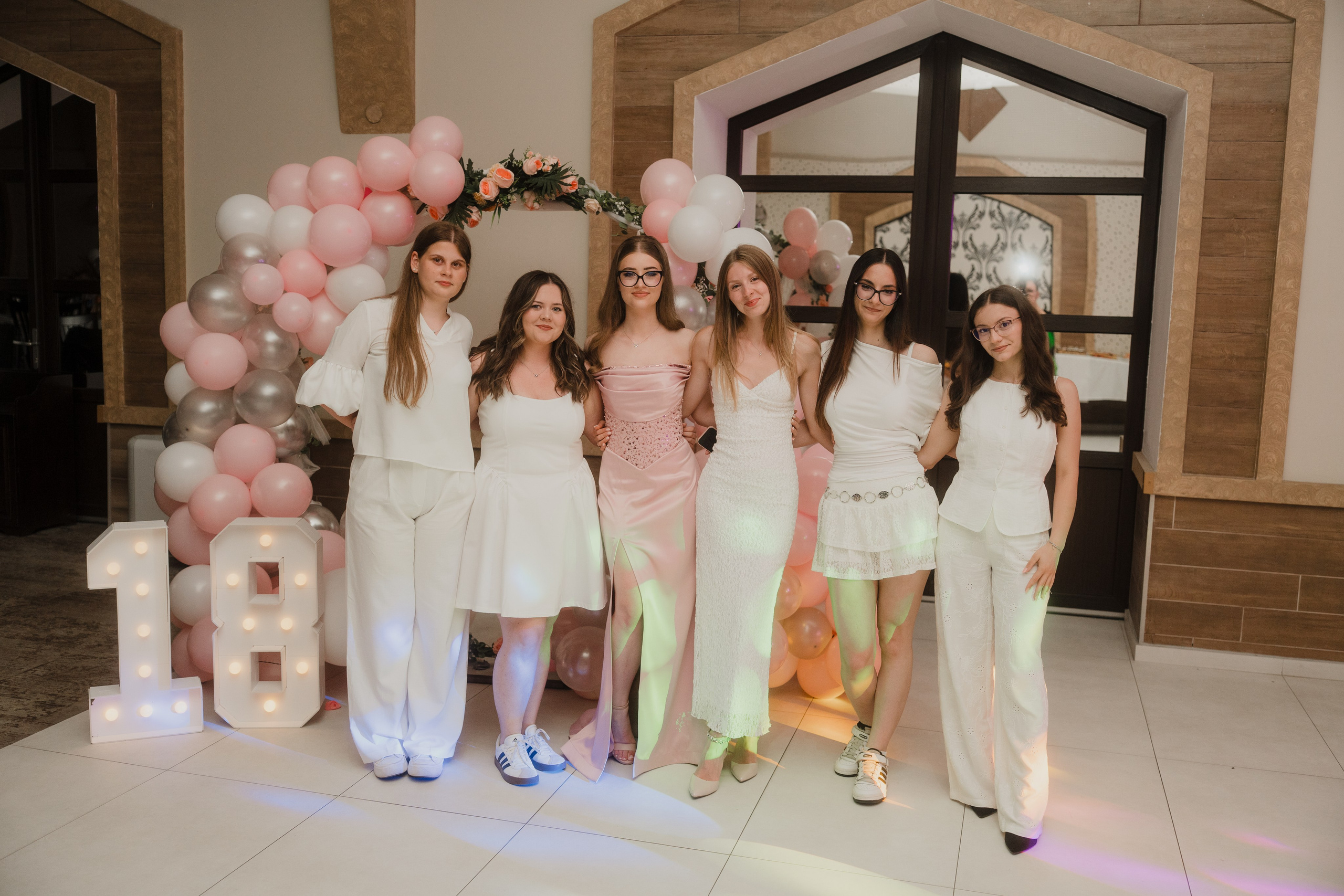 Oana. Visuals of Theodor — Wedding Photographer