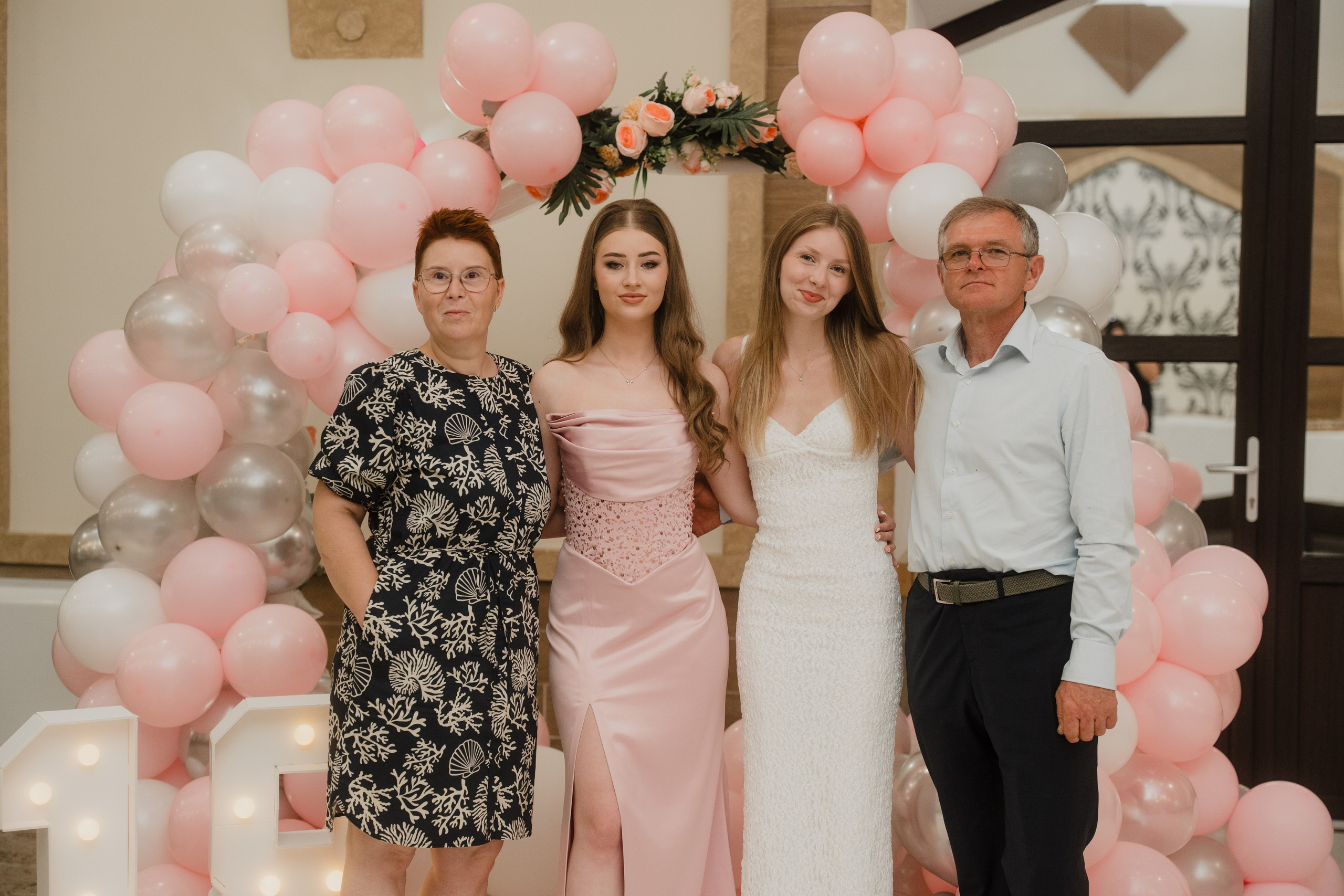 Oana. Visuals of Theodor — Wedding Photographer