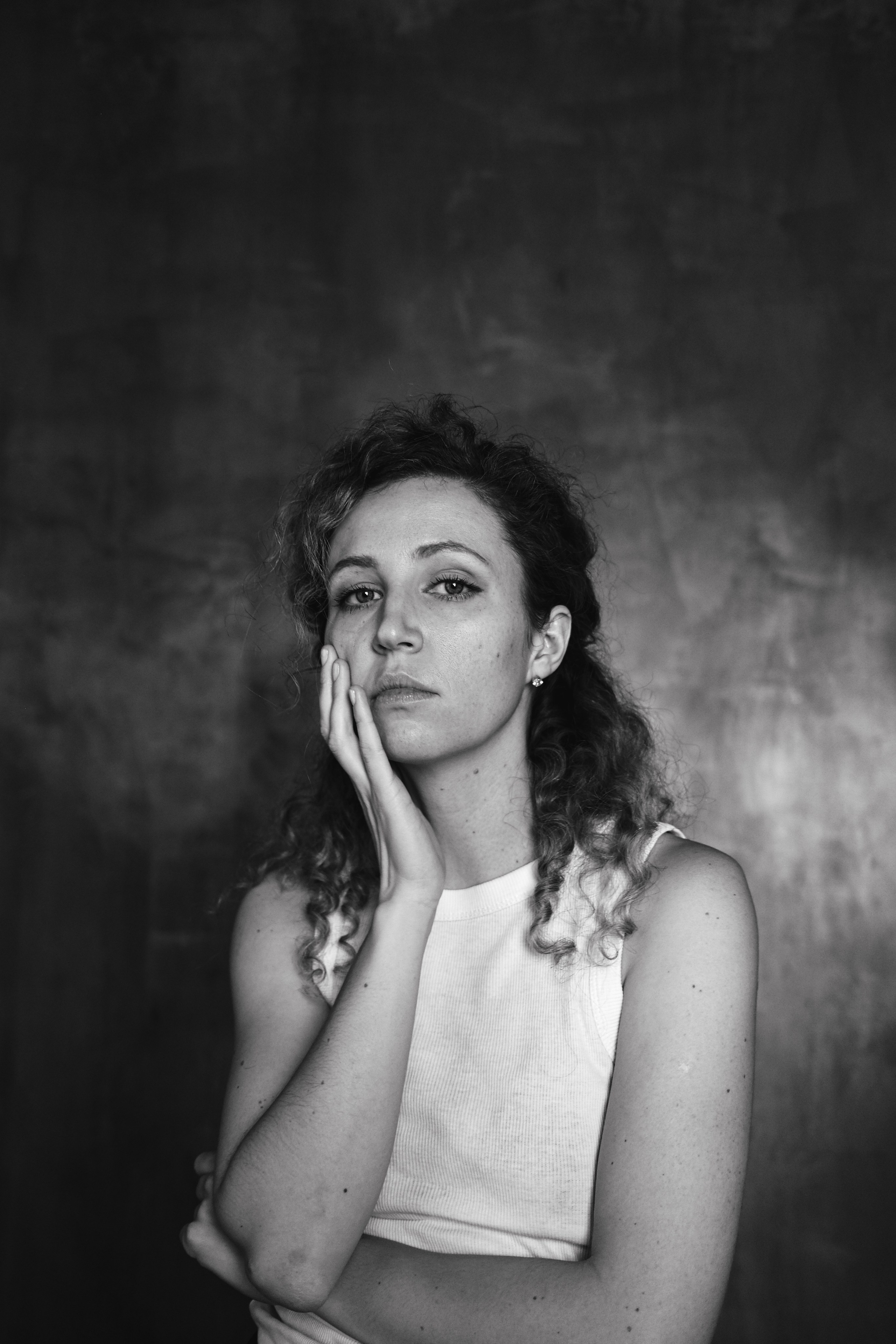 Kristina in the studio. Professional Photographer in Berlin — Portraits, Love Story, Events, F