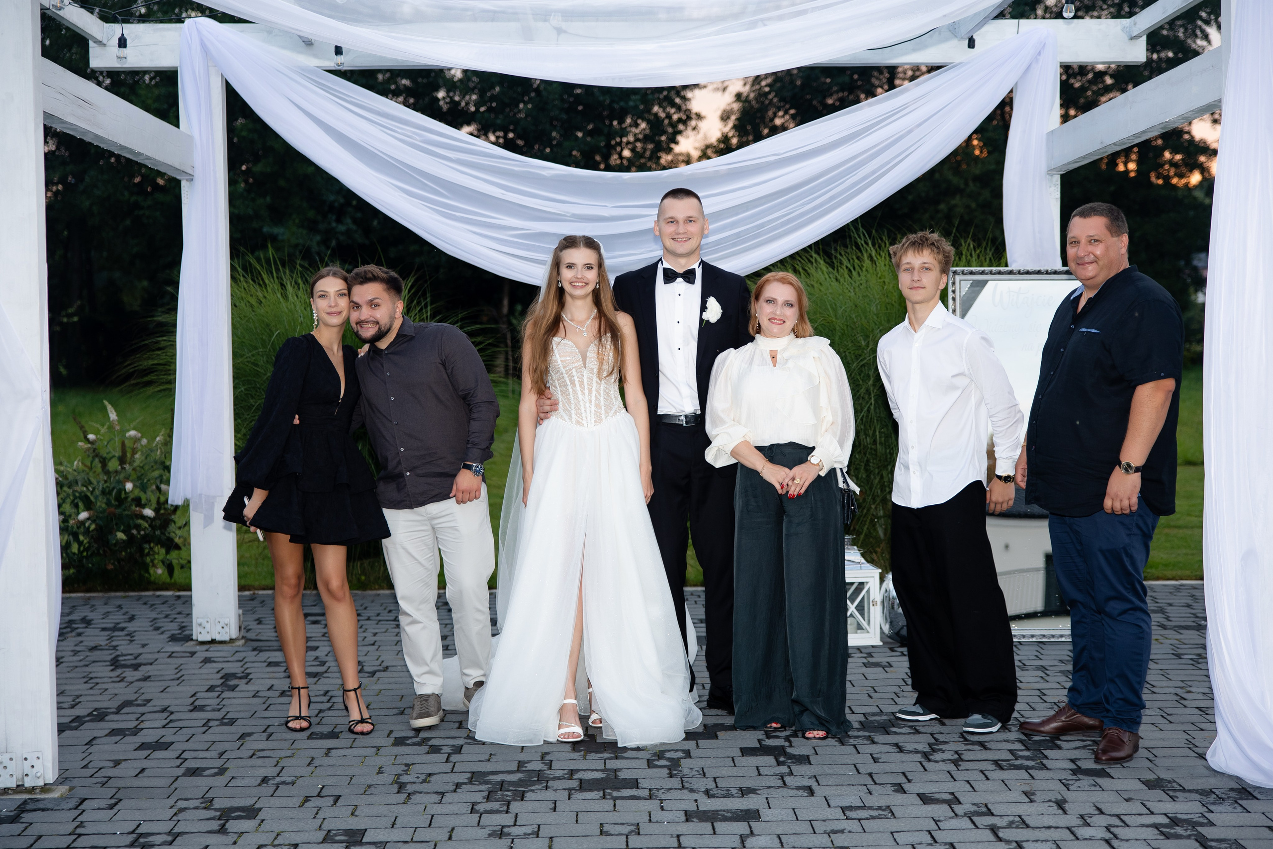 Артур + Анастасія. Весільний, сімейний фотограф Варшава