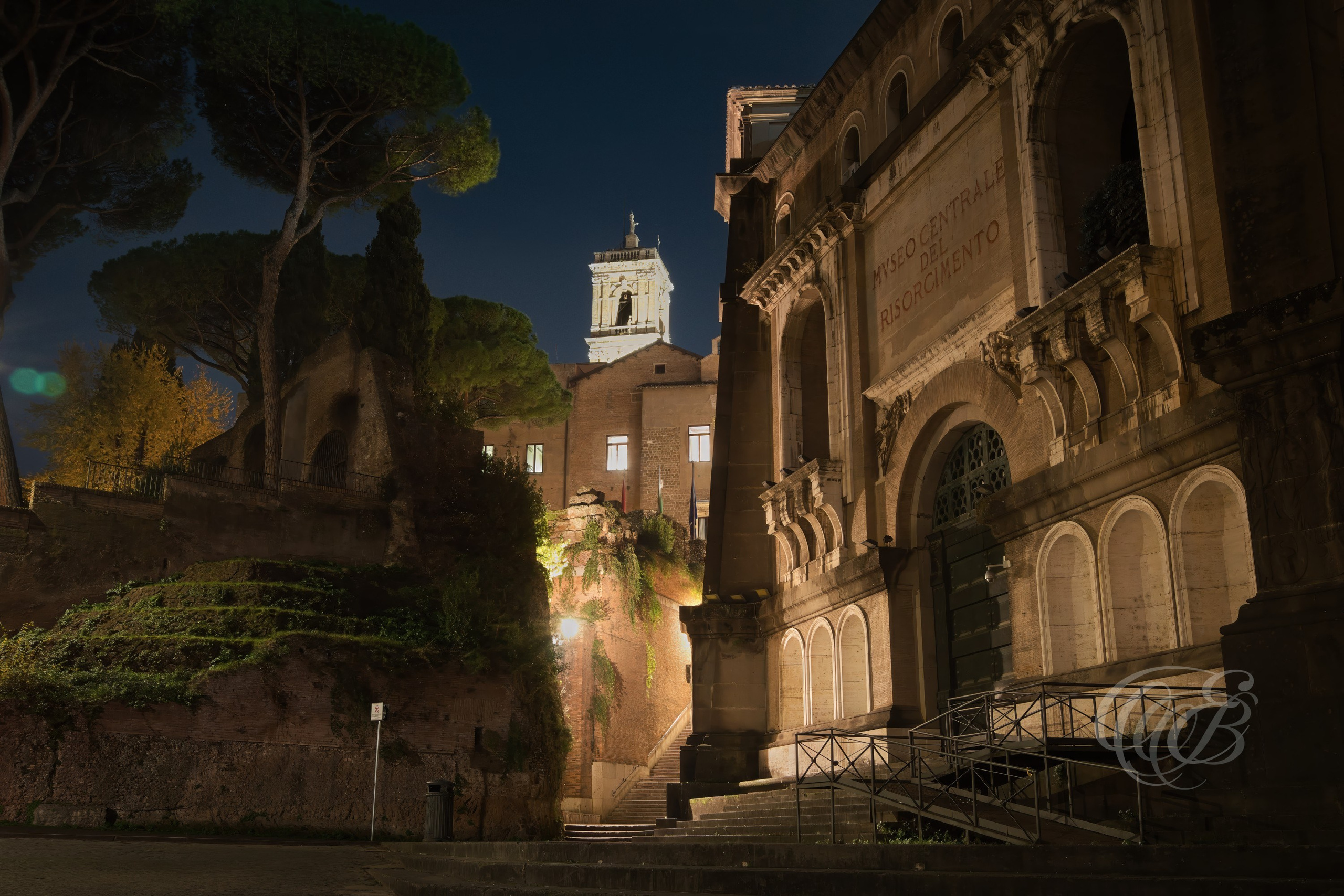 Street Photography — Rome, Italy — Central Museum of the Risorgimento — Historic museum within Rome’s Vittoriano complex dedicated to the Risorgimento, Italian unification, and the people and events that shaped the modern Italian state — Eduardo Bartoli Photography.