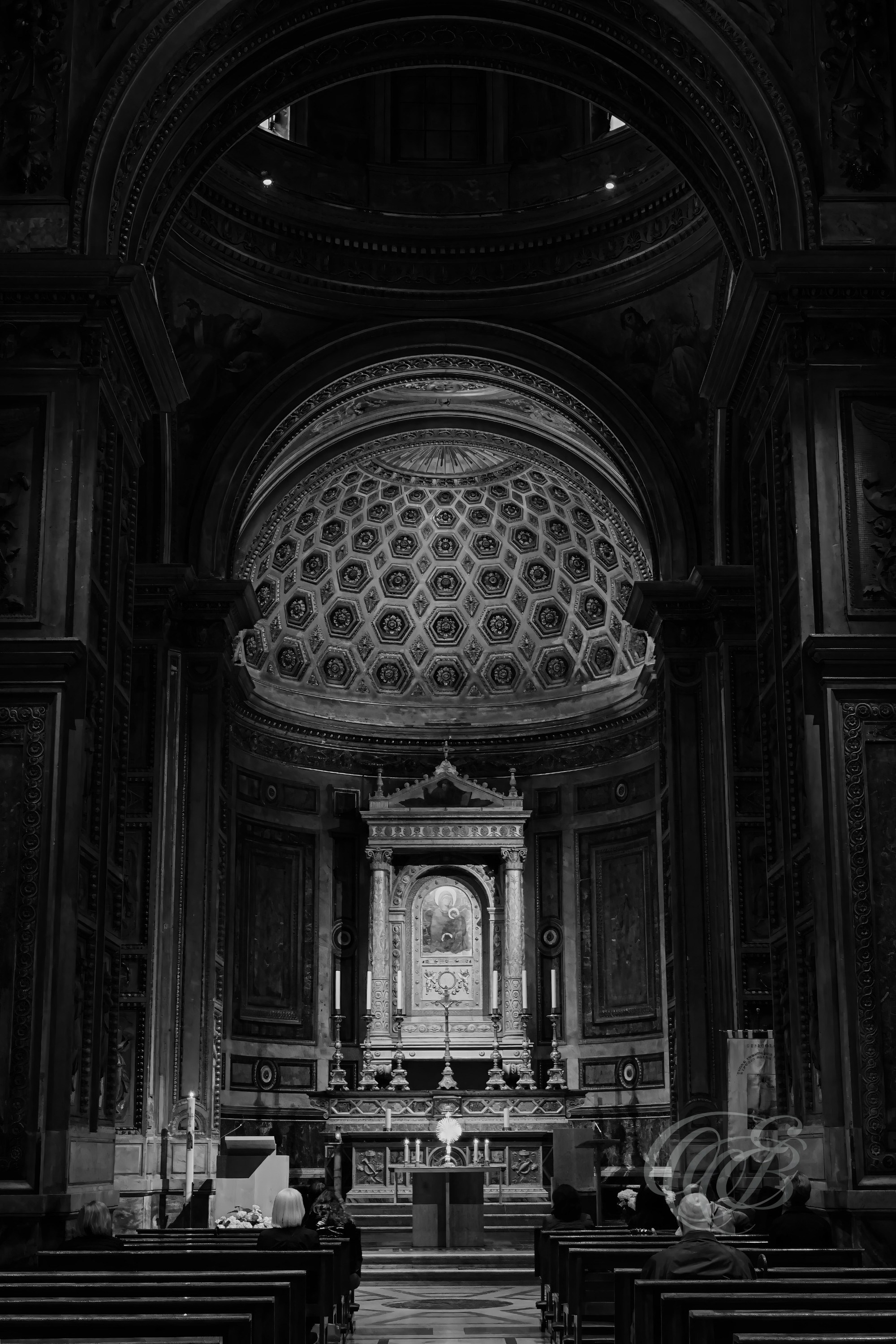 Street Photography — Rome, Italy — Chiesa di Santa Maria in Aracoeli — B&W — Black and white interpretation of Santa Maria in Aracoeli on Rome’s Capitoline Hill, emphasizing medieval architecture, religious heritage, historic character, and centuries of Roman history — Eduardo Bartoli Photography.