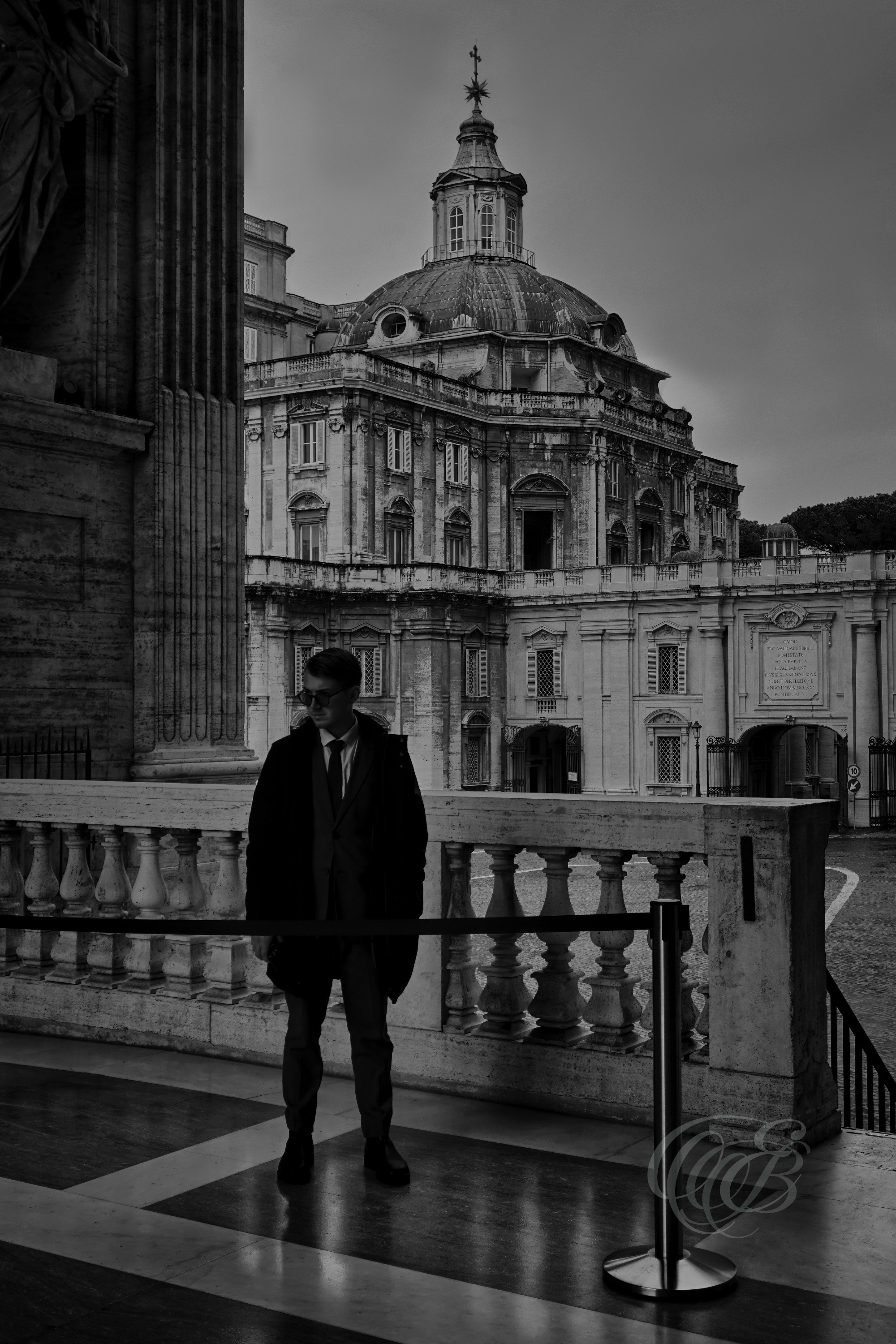 Street Photography — Rome, Italy — Young Guard at the Vatican — B&W — Contemporary Vatican life and security within a historic setting, rendered in black and white to emphasize the human presence and enduring character of Vatican City — Eduardo Bartoli Photography.