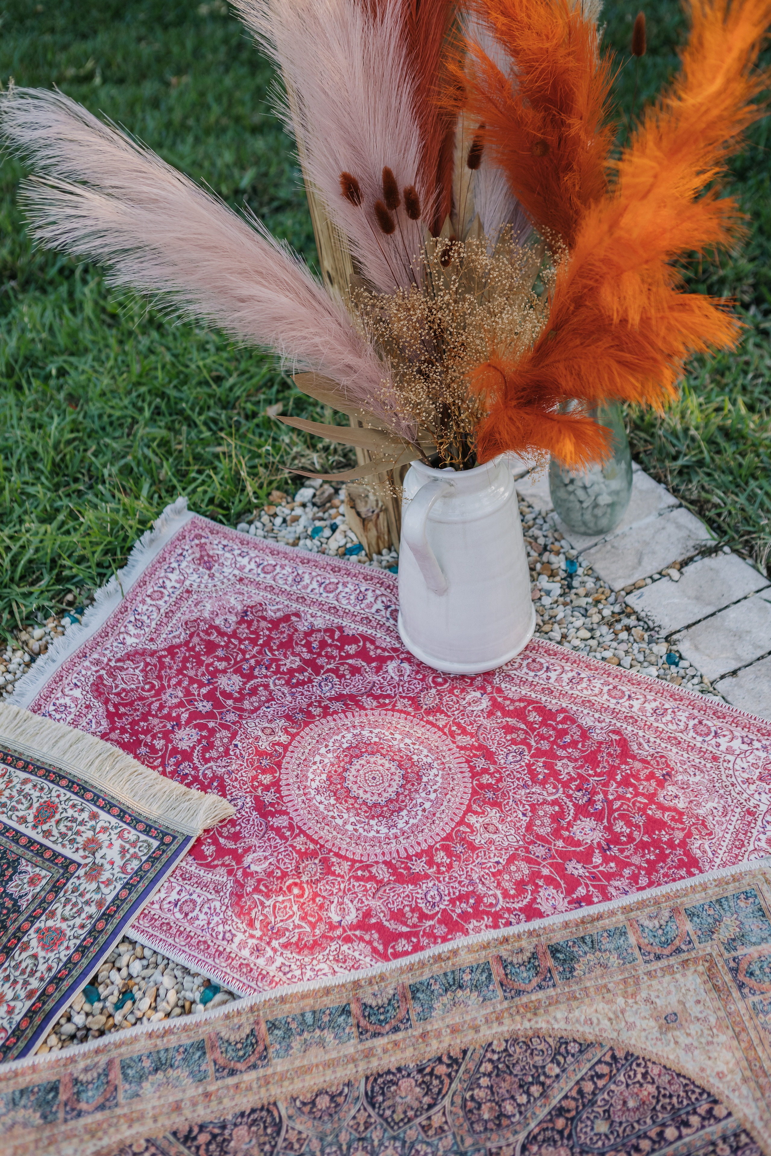 Wedding on the Golf court. My name is Kate and I am family and wedding photographer