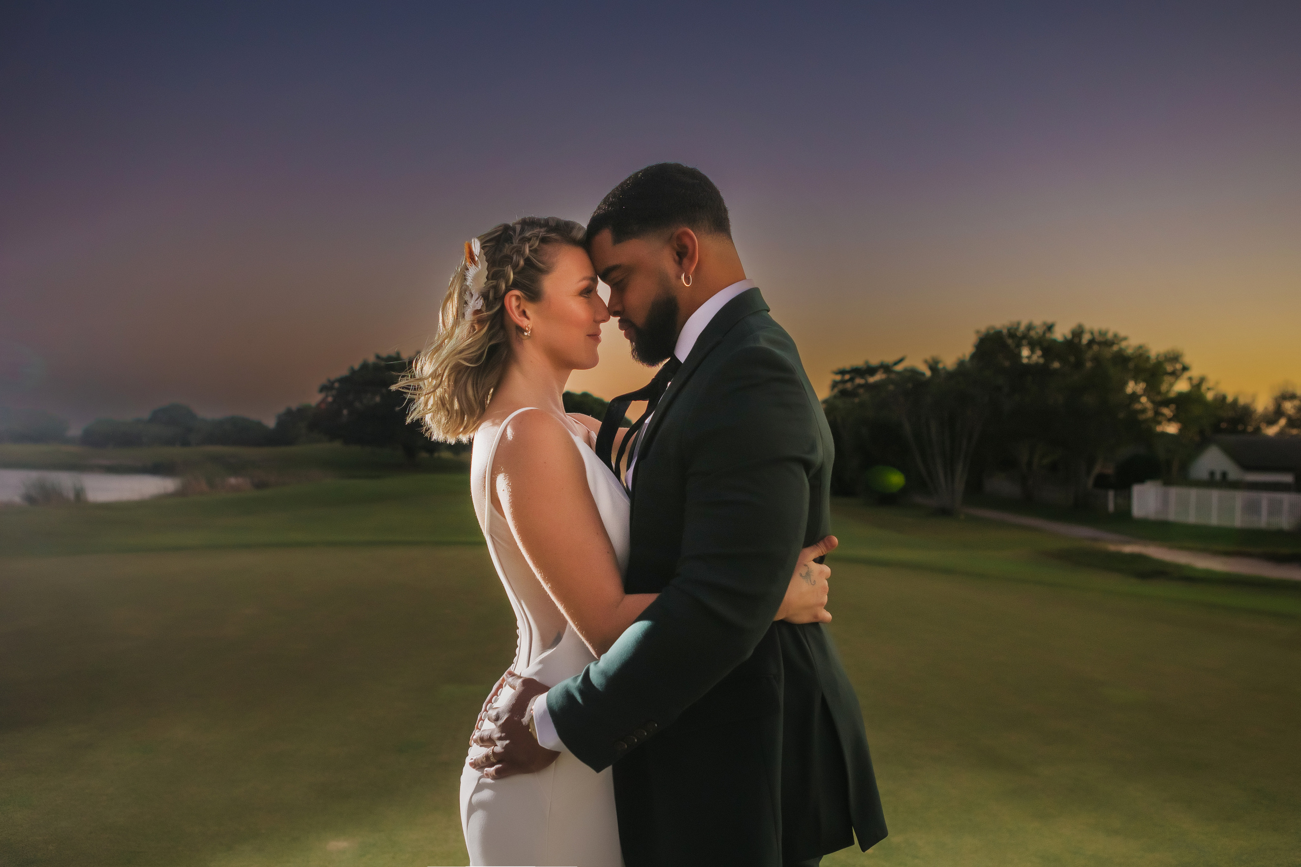 Wedding on the Golf court. My name is Kate and I am family and wedding photographer