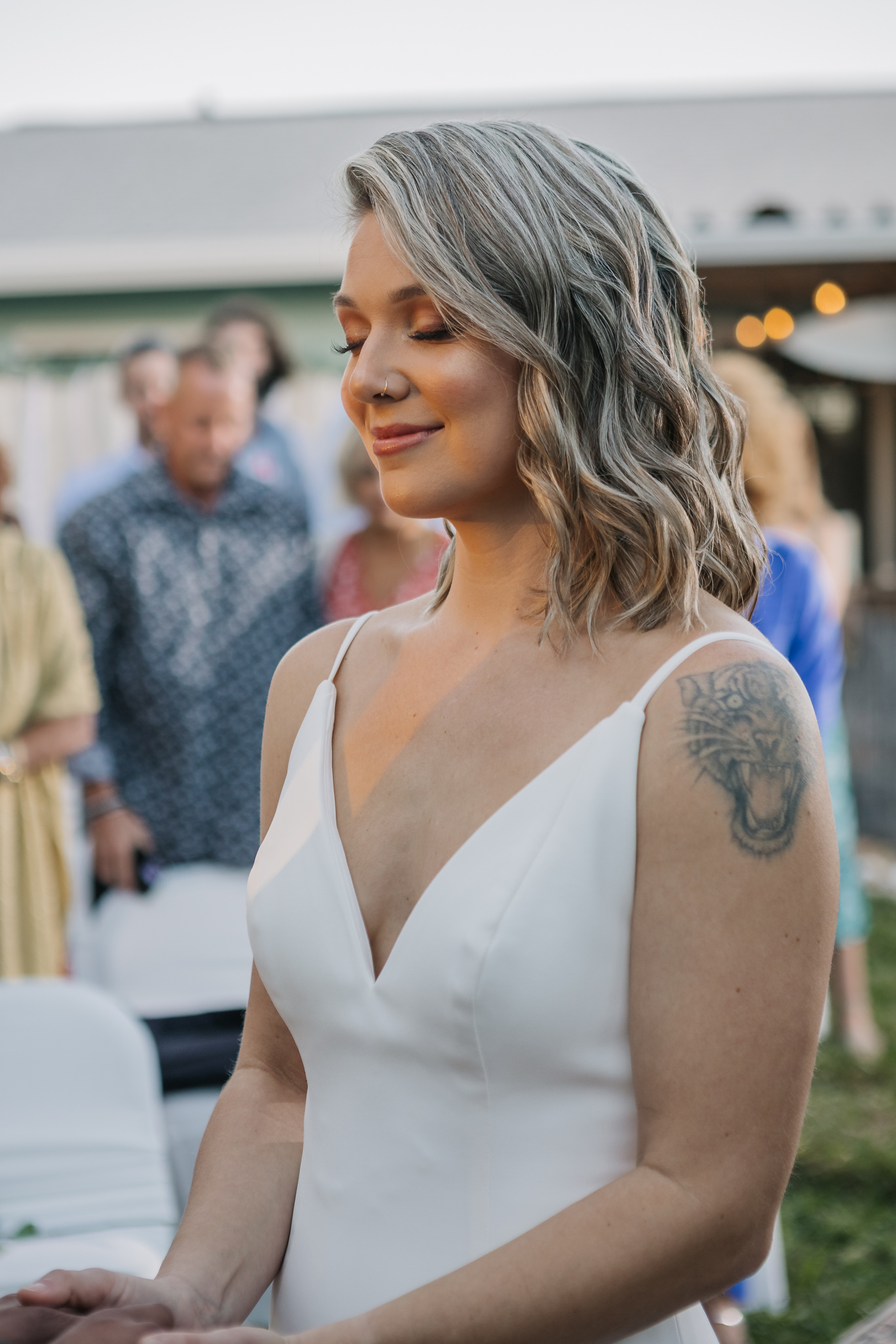 Wedding on the Golf court. My name is Kate and I am family and wedding photographer