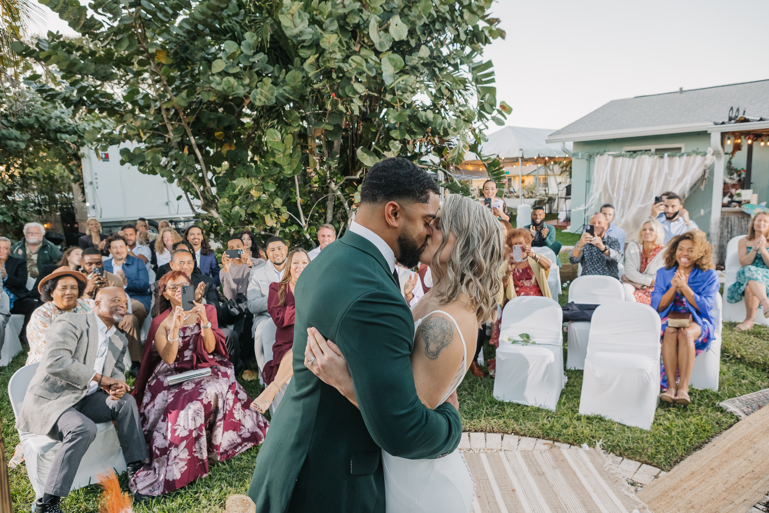 Wedding on the Golf court. My name is Kate and I am family and wedding photographer