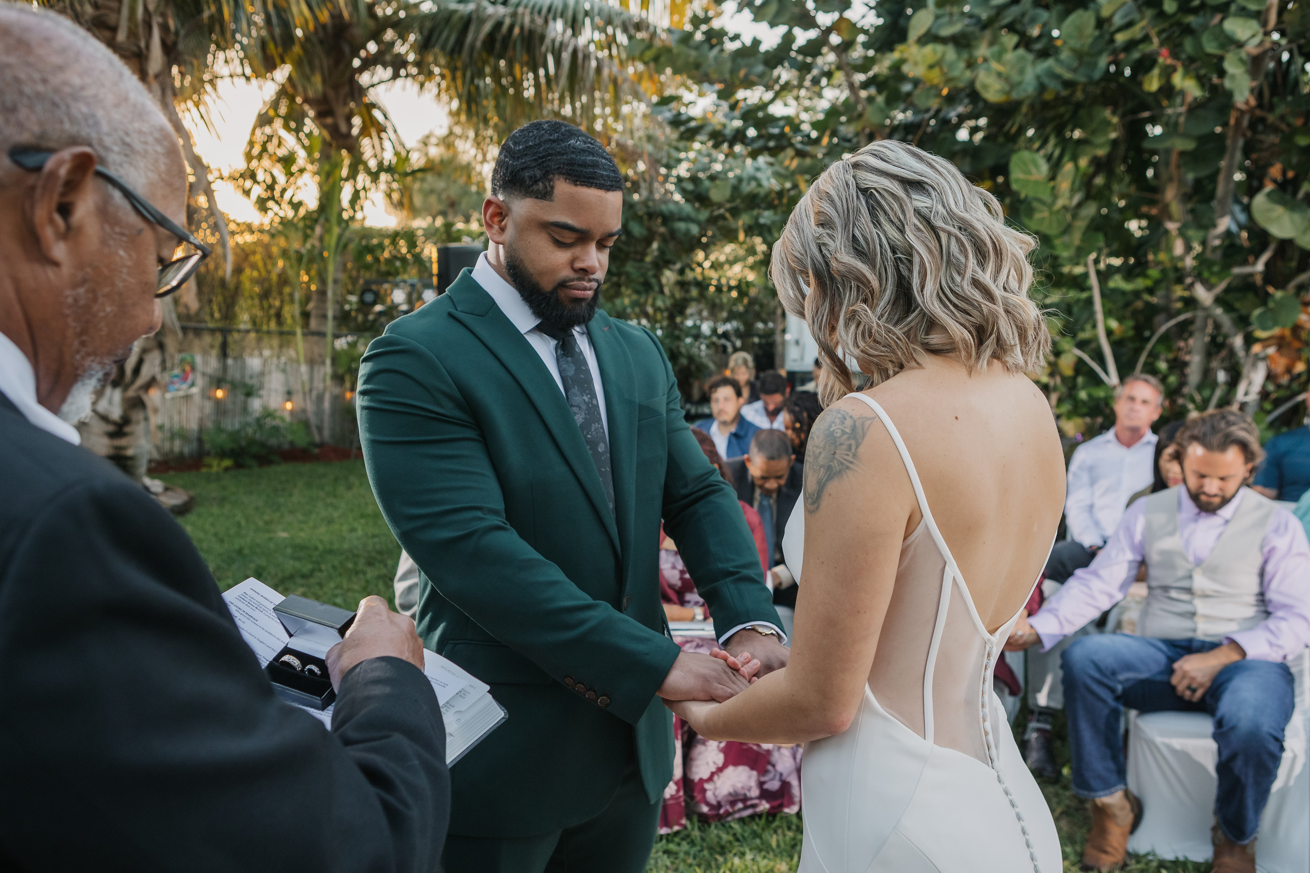 Wedding on the Golf court. My name is Kate and I am family and wedding photographer