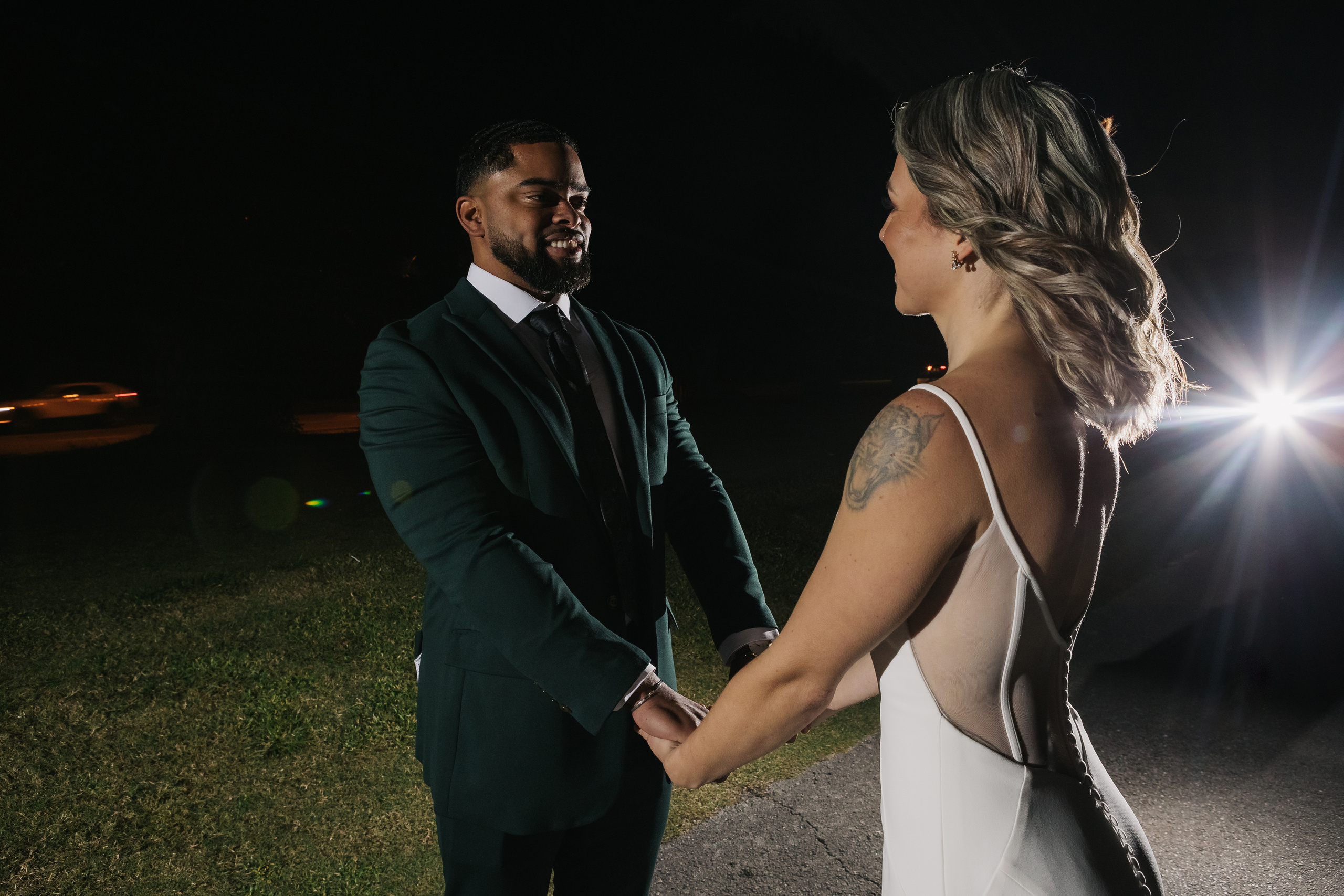 Wedding on the Golf court. My name is Kate and I am family and wedding photographer