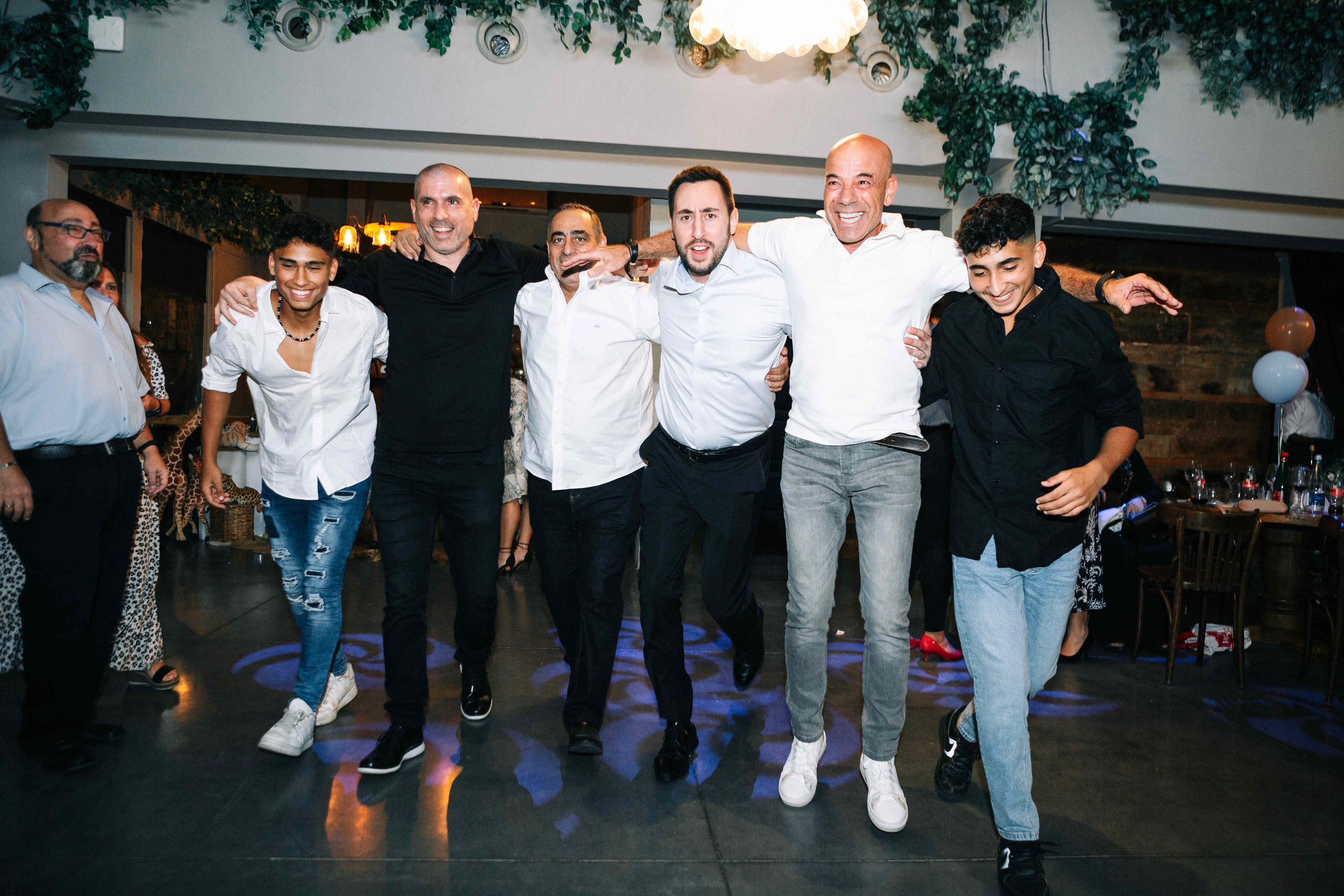 BRIT MILA (BIG EVENT). PHOTOGRAPHER IN ISRAEL