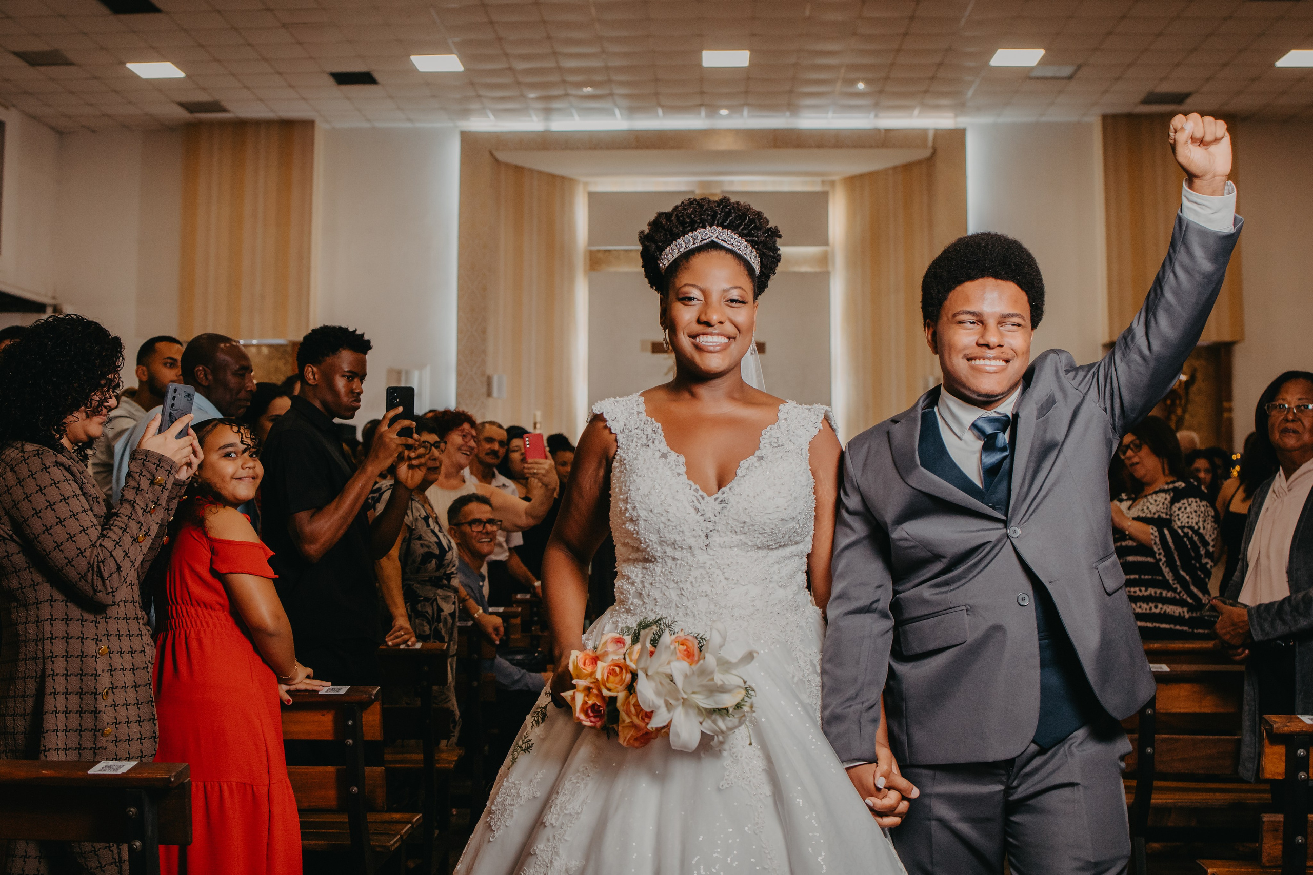 L + C — QUE TREM MAIS LINDO. Fotografia de casamento em Belo Horizonte