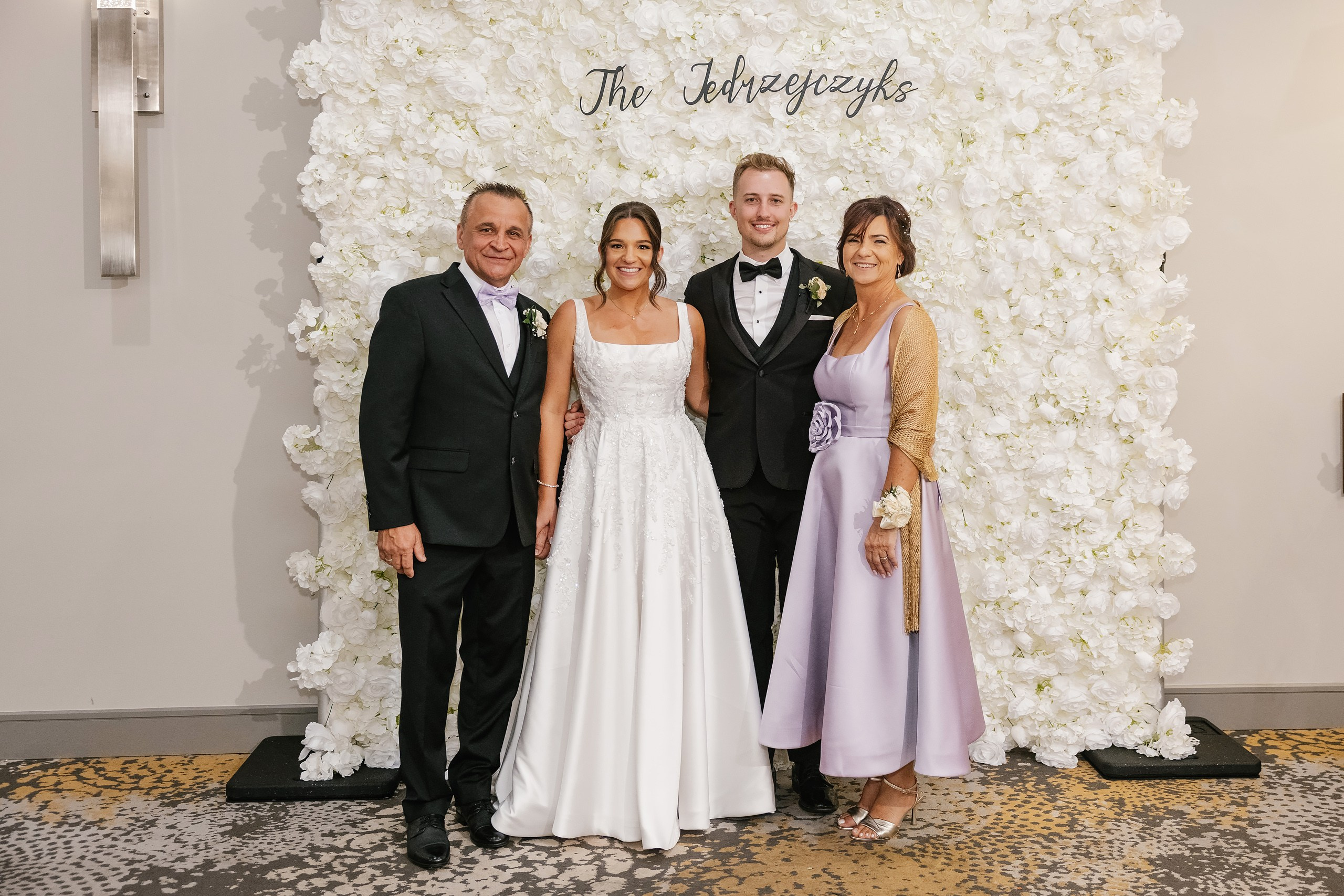 09.06.2025 Wedding. Wedding family event photographer in Chicago Nick Yushevich