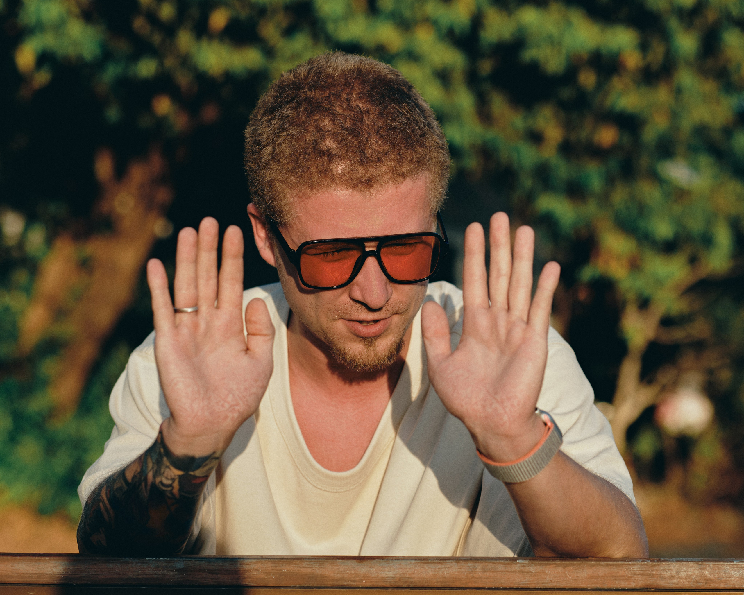 Кому и зачем на самом деле нужна цветокоррекция? Отвечает колорист Женя Ивакин