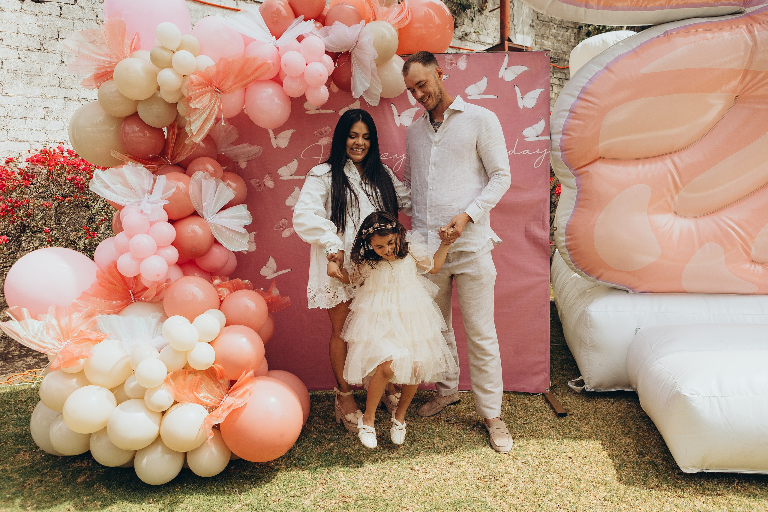 Isabella’s birthday. Irina Krokhaleva. Family & couple photographer in Mexico city, Mexico