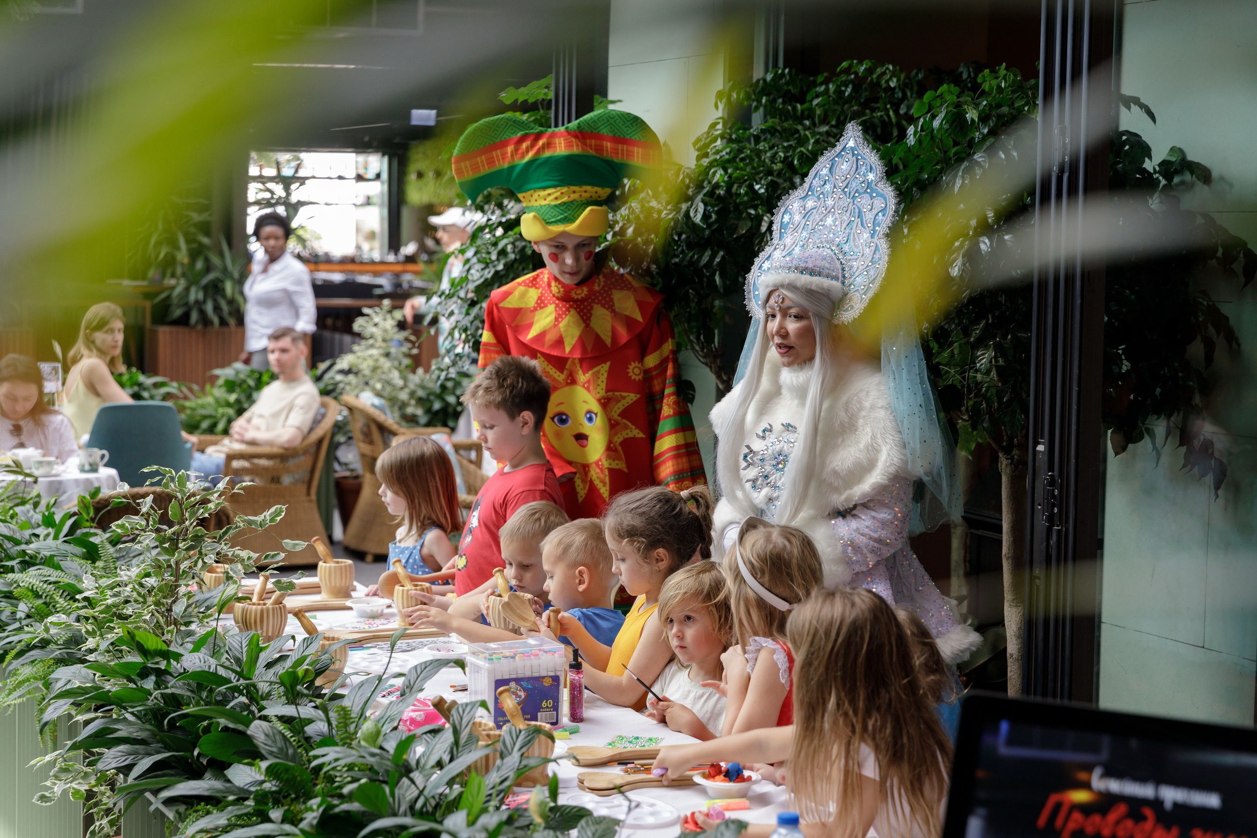 Maslenitsa at Babushka Restaurant, Dubai 2024. Photographer Anna Curly | Weddings and Events in Dubai