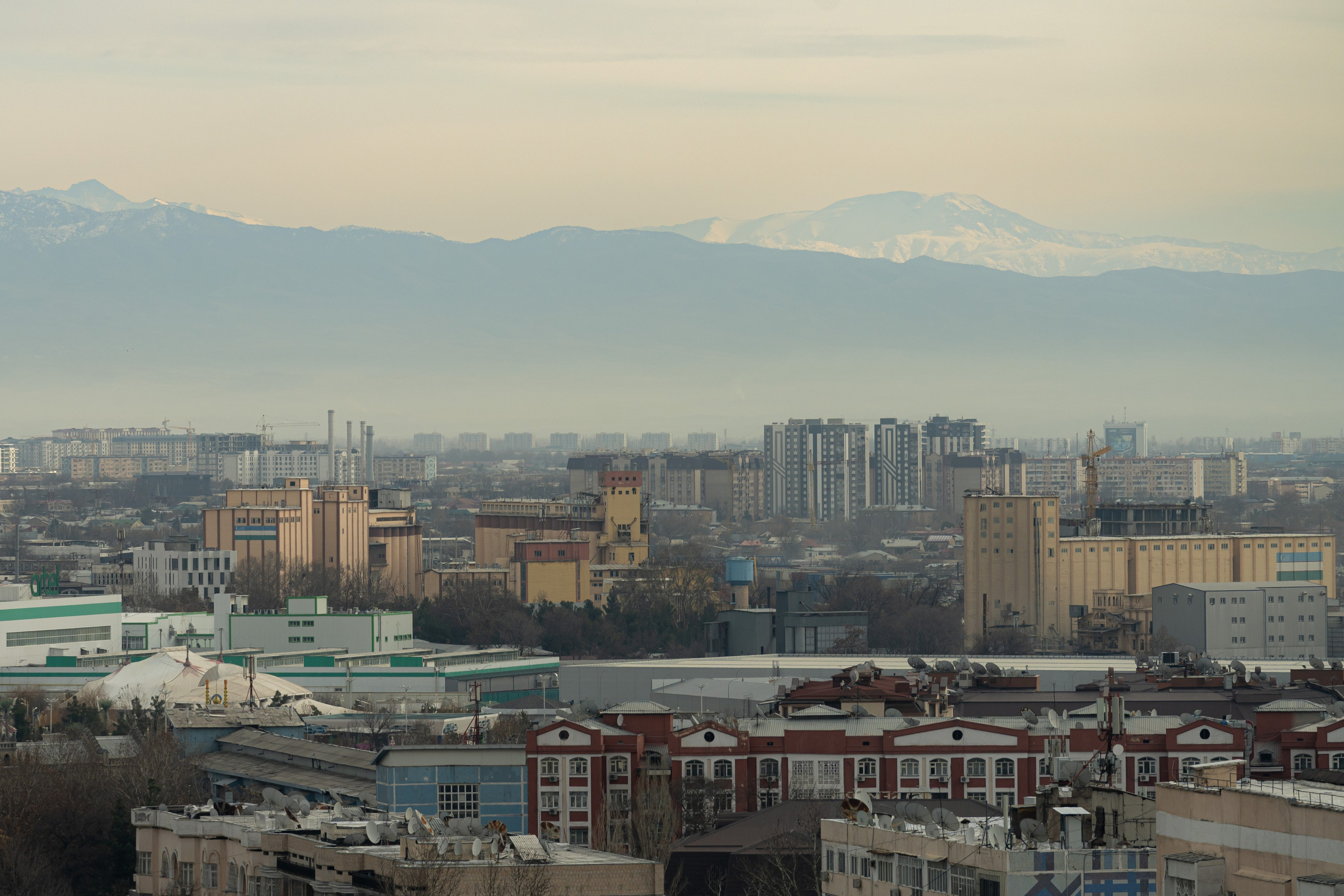 Смог в Ташкенте или Взгляд на город с высоты птичьего полета. Георгий Намазов | Фотограф в Ташкенте