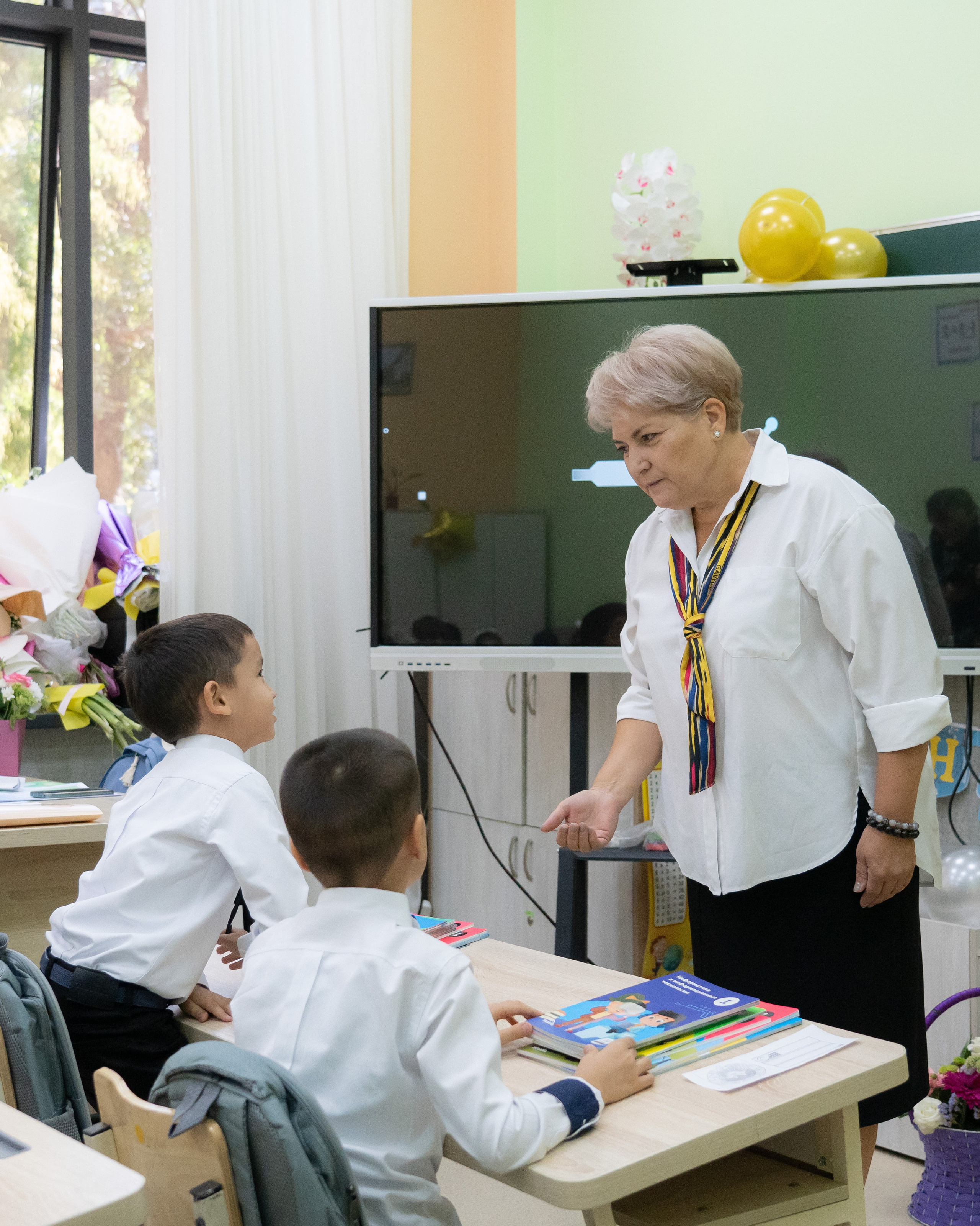 В школах Узбекистана прозвенел Первый звонок. Георгий Намазов | Фотограф в Ташкенте