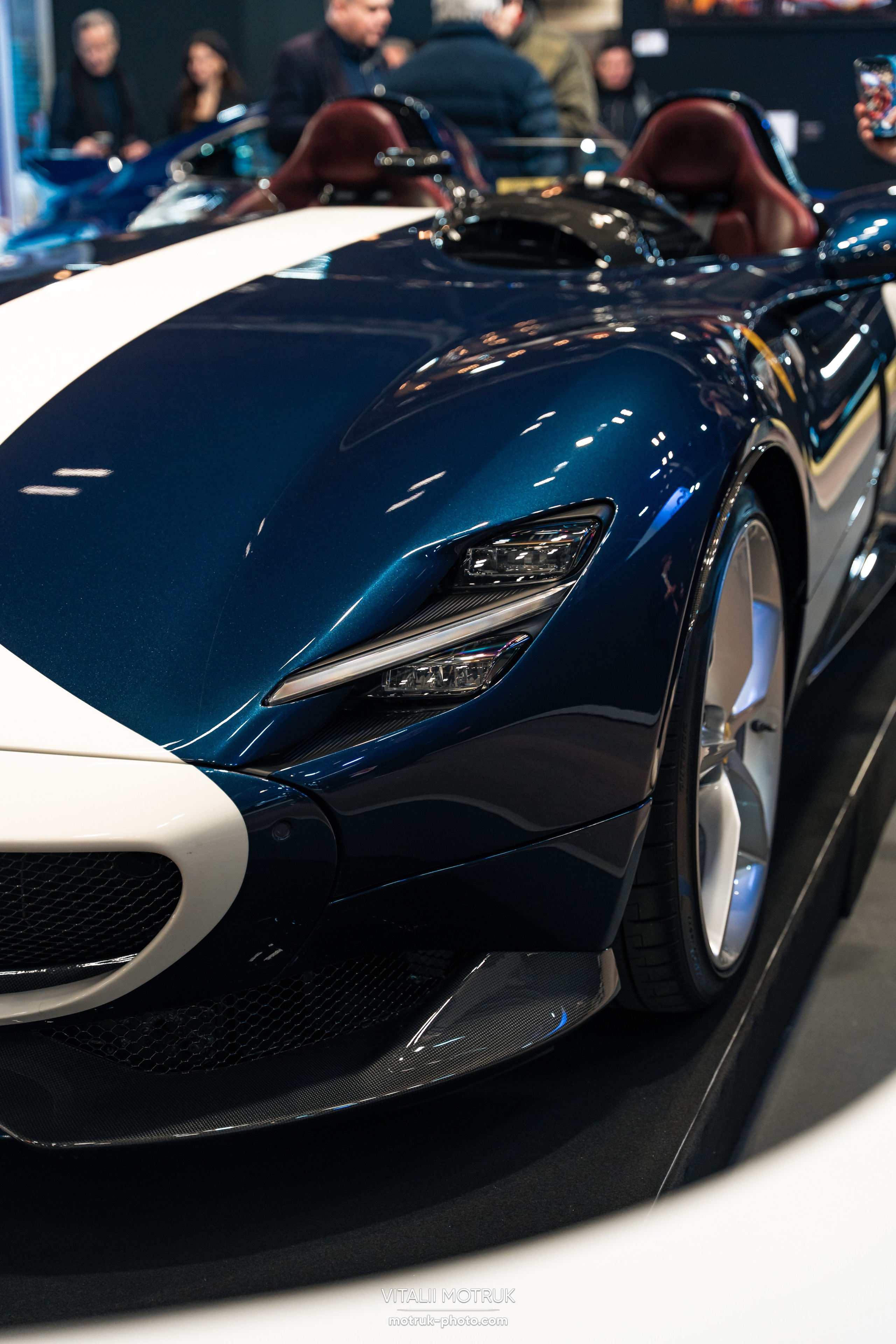 Retromobile 2025. Photographer in Paris — Vitalii Motruk