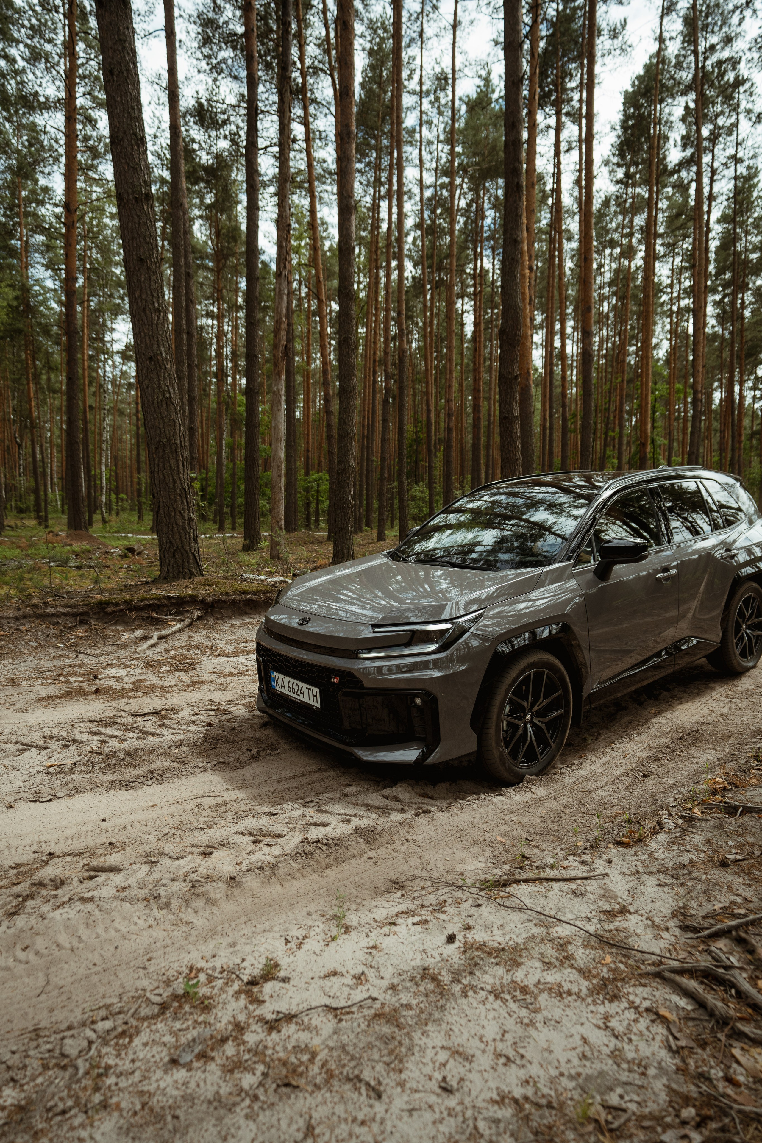 Toyota Rav4 presentation. Kostiantyn Holinchenko. Reportage and portrait photographer
