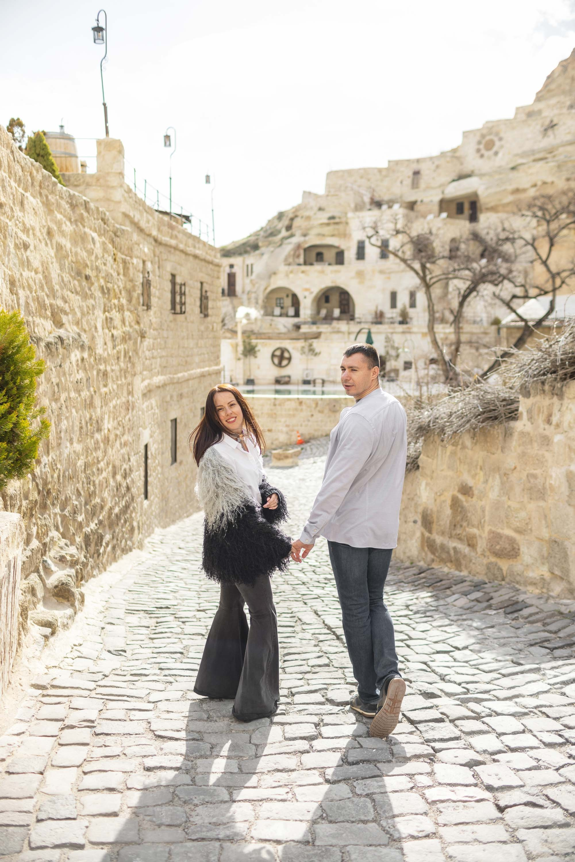 Stylish Photoshoot in the Charming Streets and Valleys of Cappadocia. Julia Ganch I Fashion Wedding Photography I Cappadocia Turkey